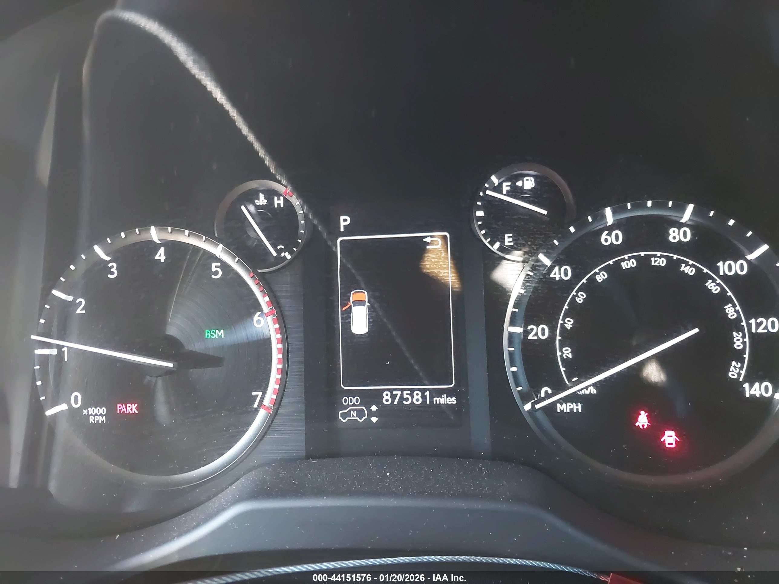 LEXUS GX image 7