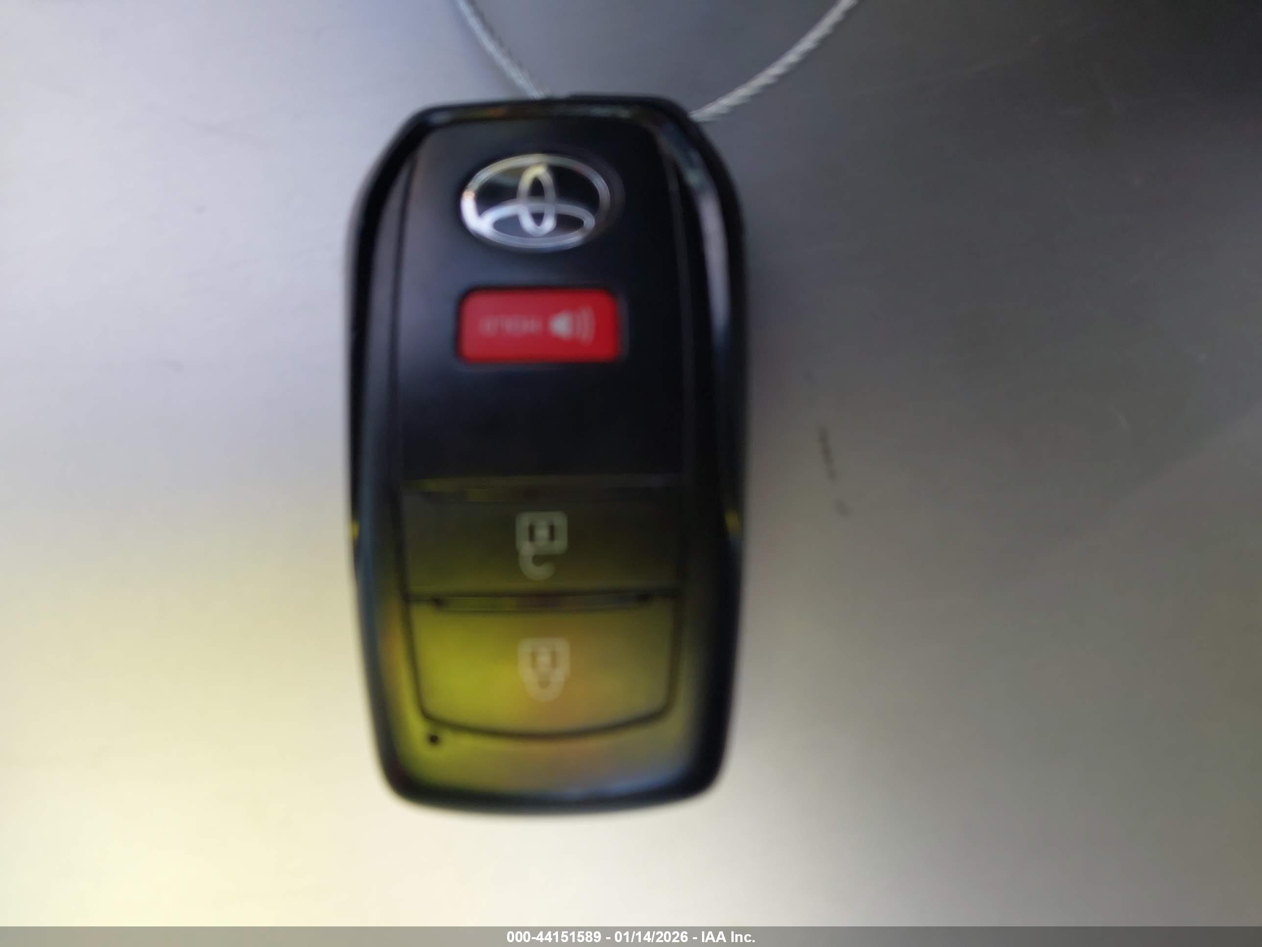 TOYOTA TACOMA image 11