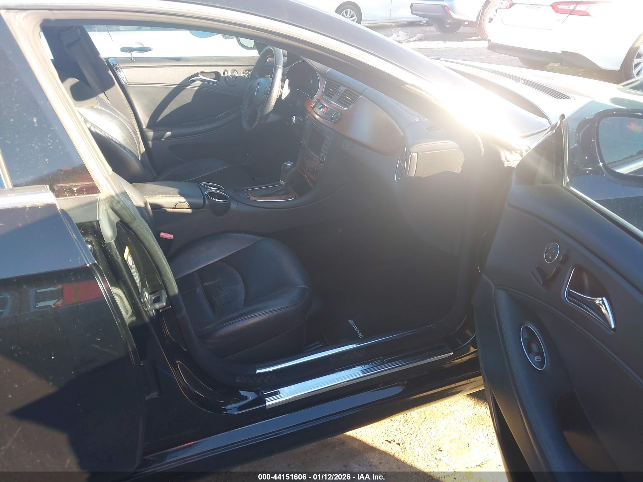 MERCEDES-BENZ CLS image 5