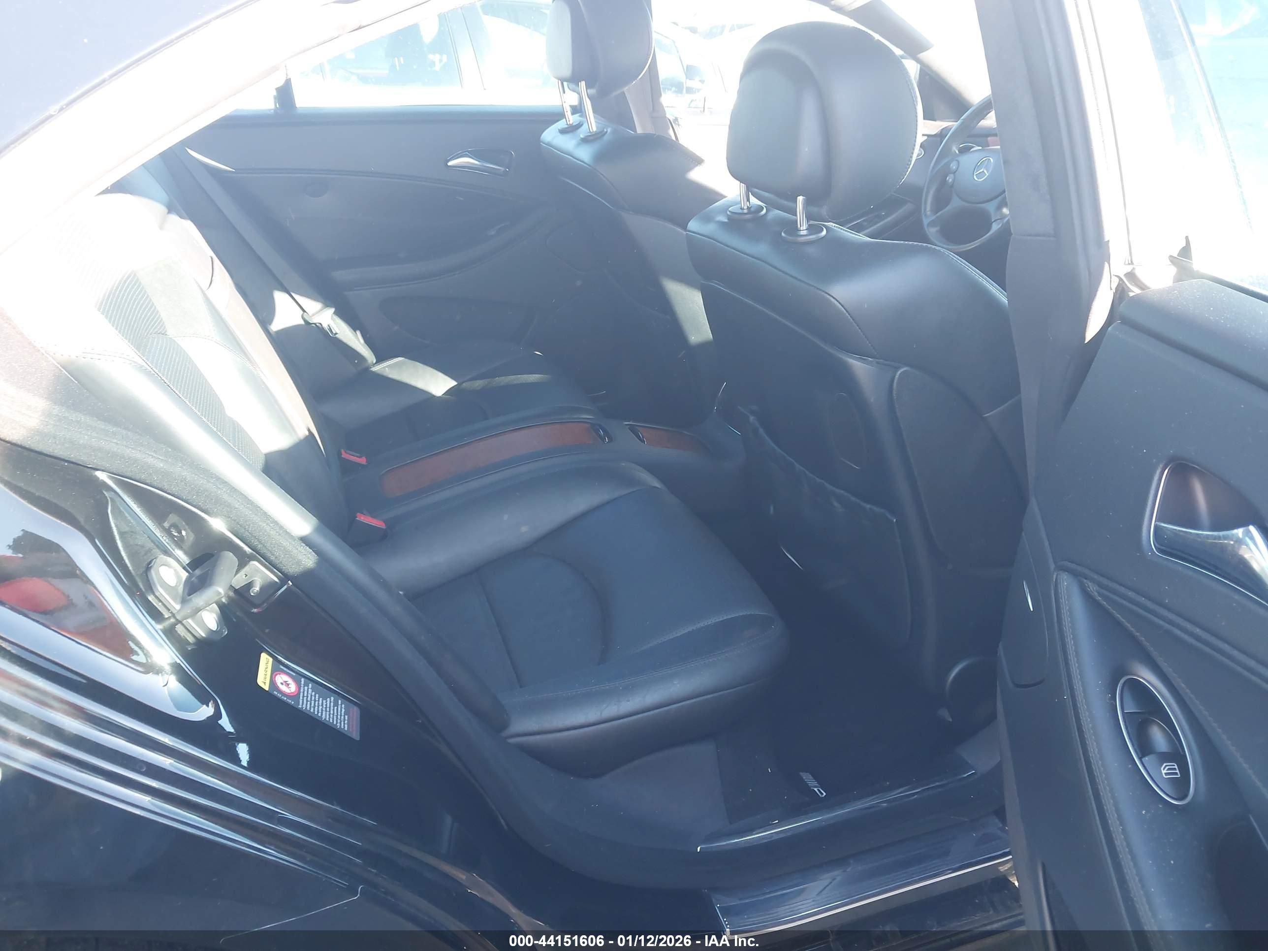 MERCEDES-BENZ CLS image 8