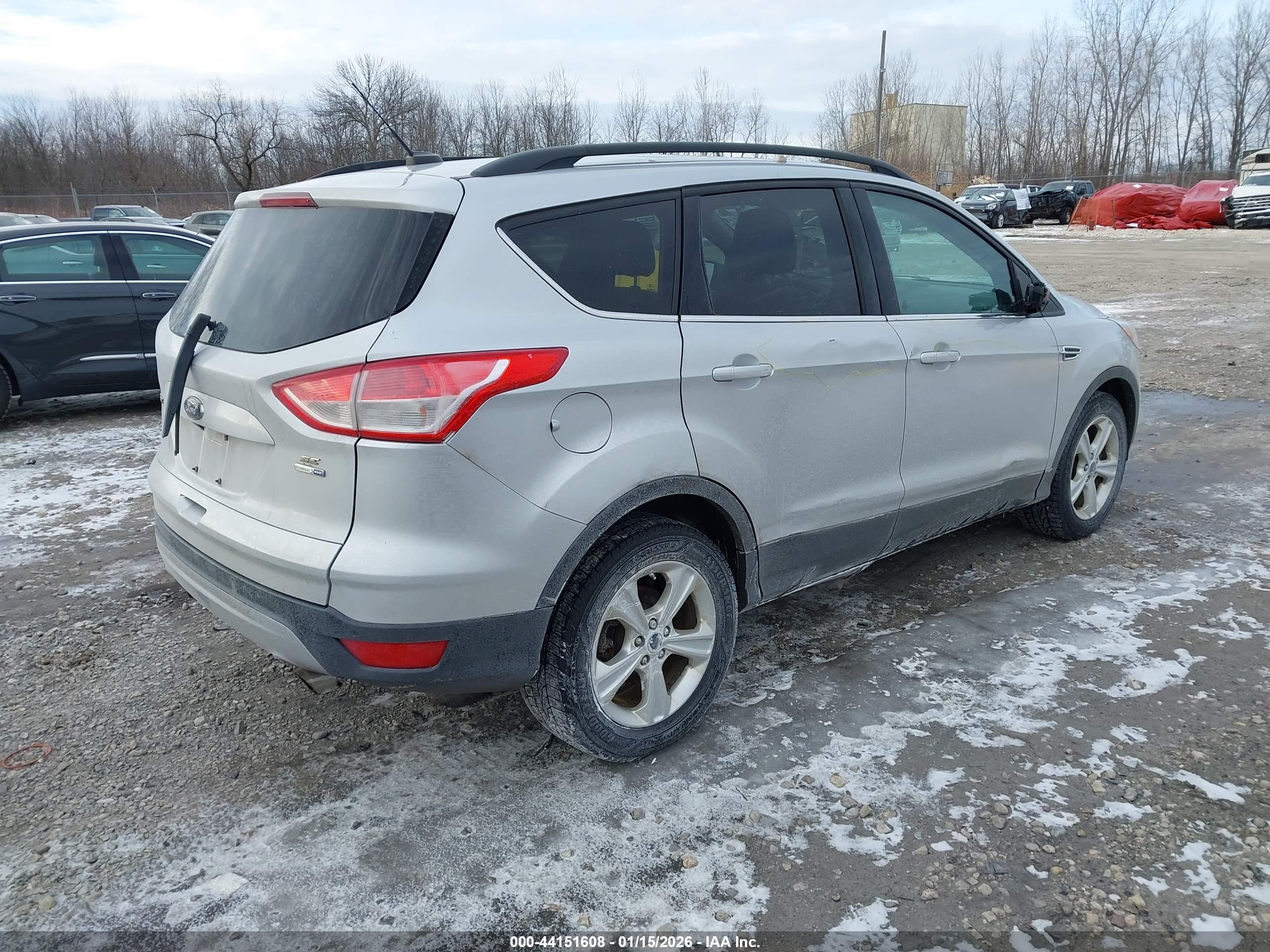 FORD ESCAPE image 4