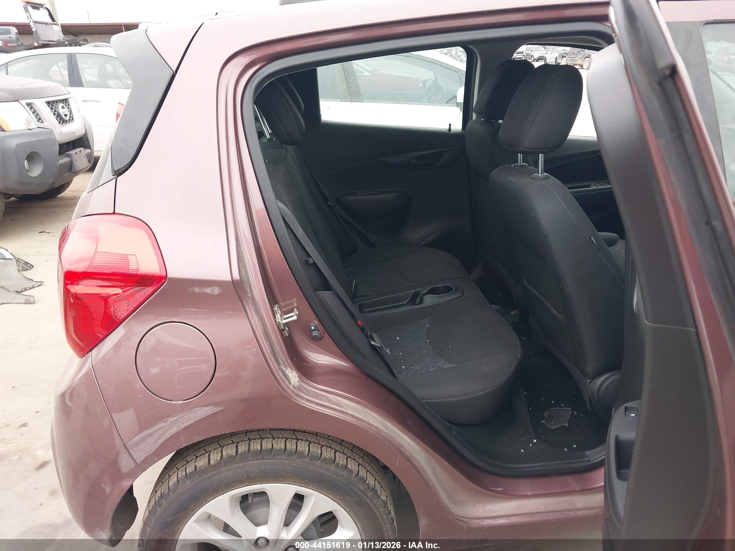 CHEVROLET SPARK image 8