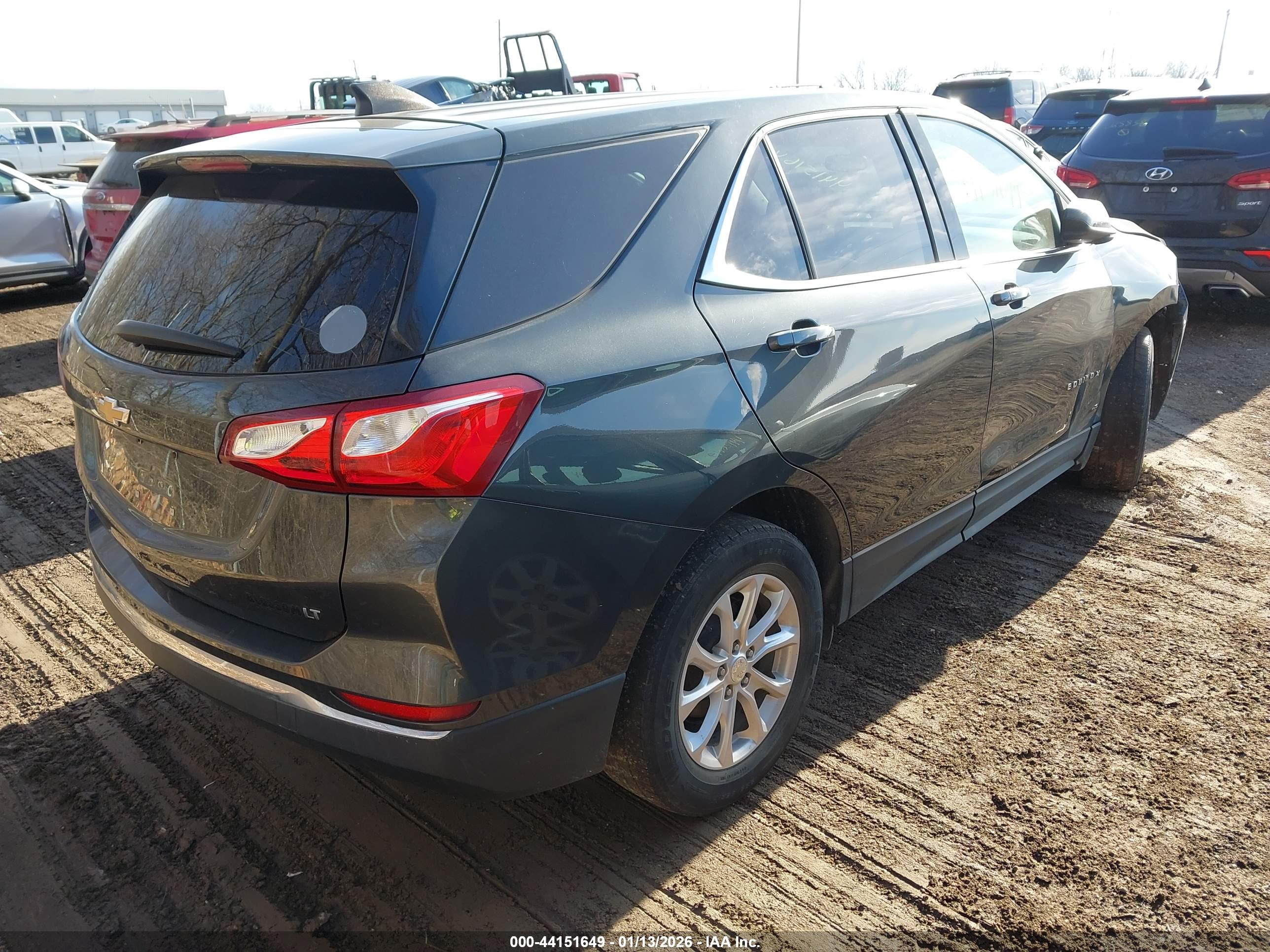 CHEVROLET EQUINOX image 4