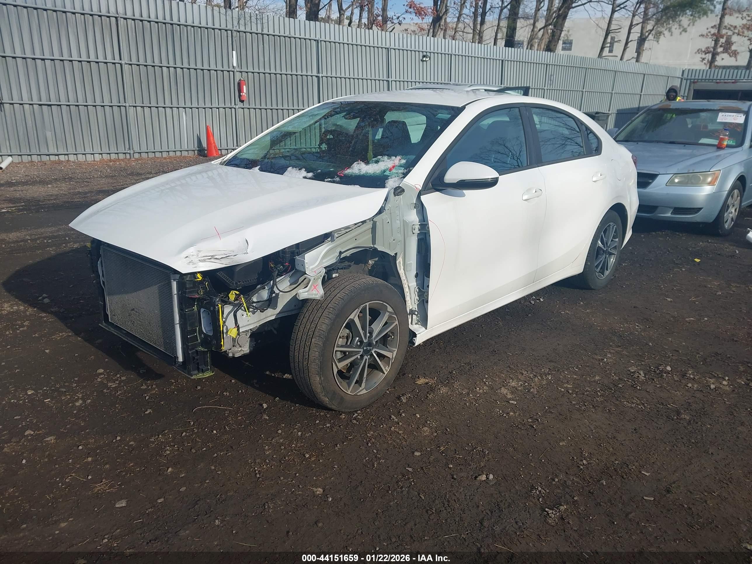 KIA FORTE image 2