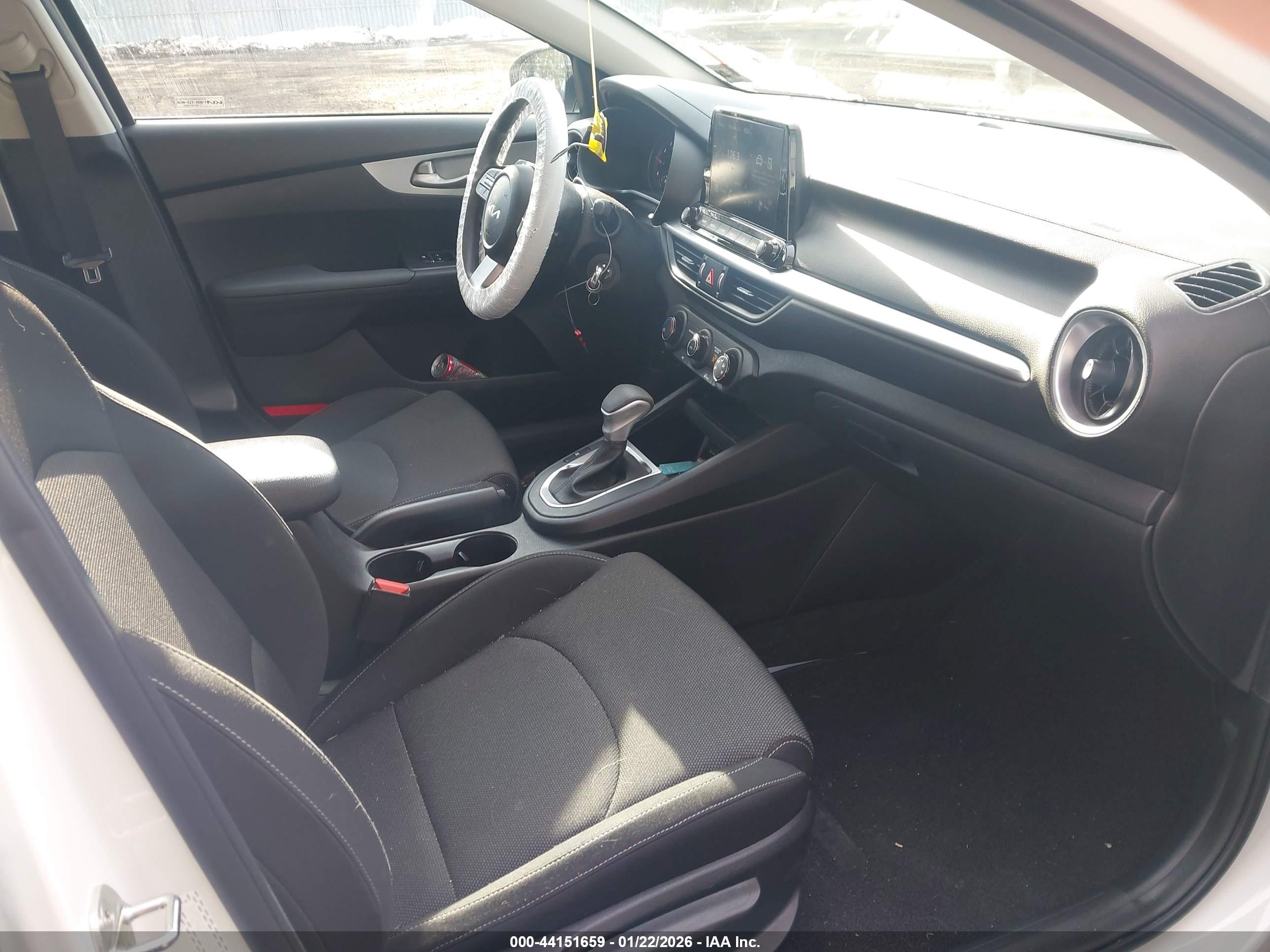 KIA FORTE image 5