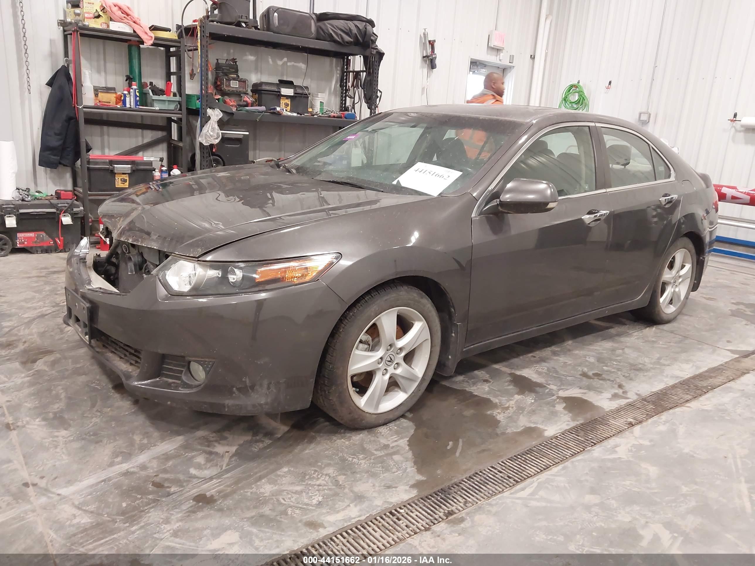 ACURA TSX image 2