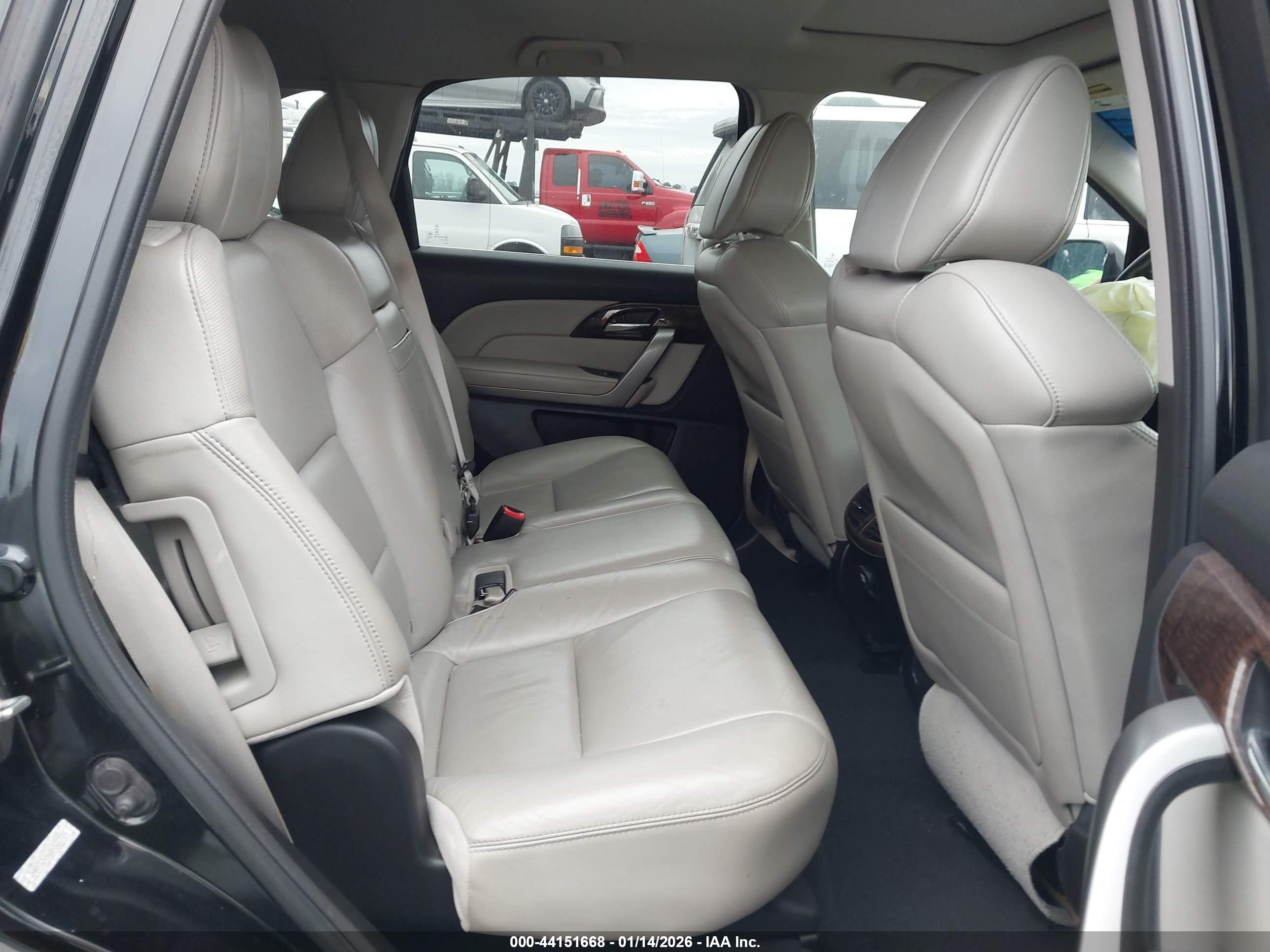 ACURA MDX image 8