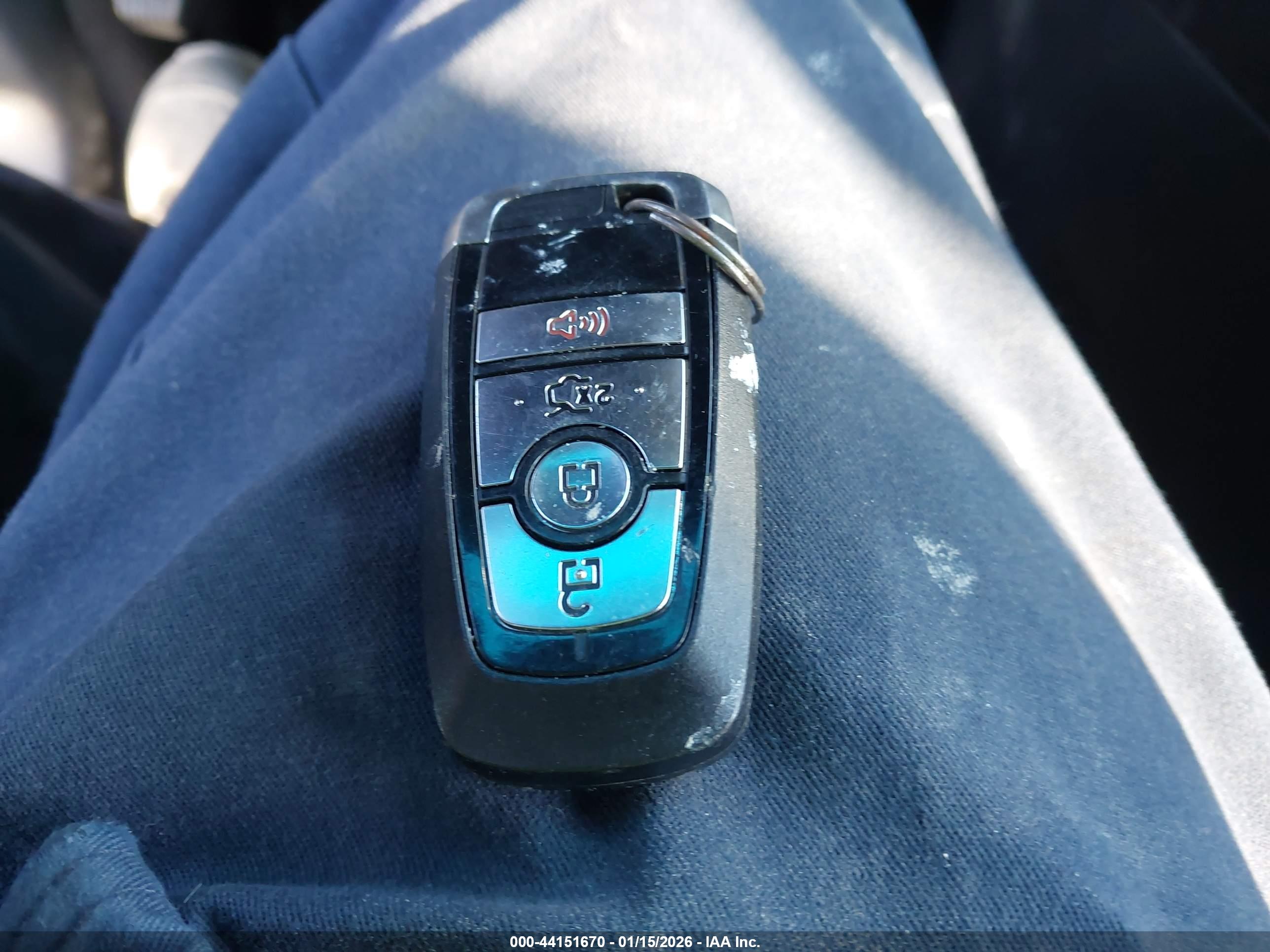 FORD EXPLORER image 11