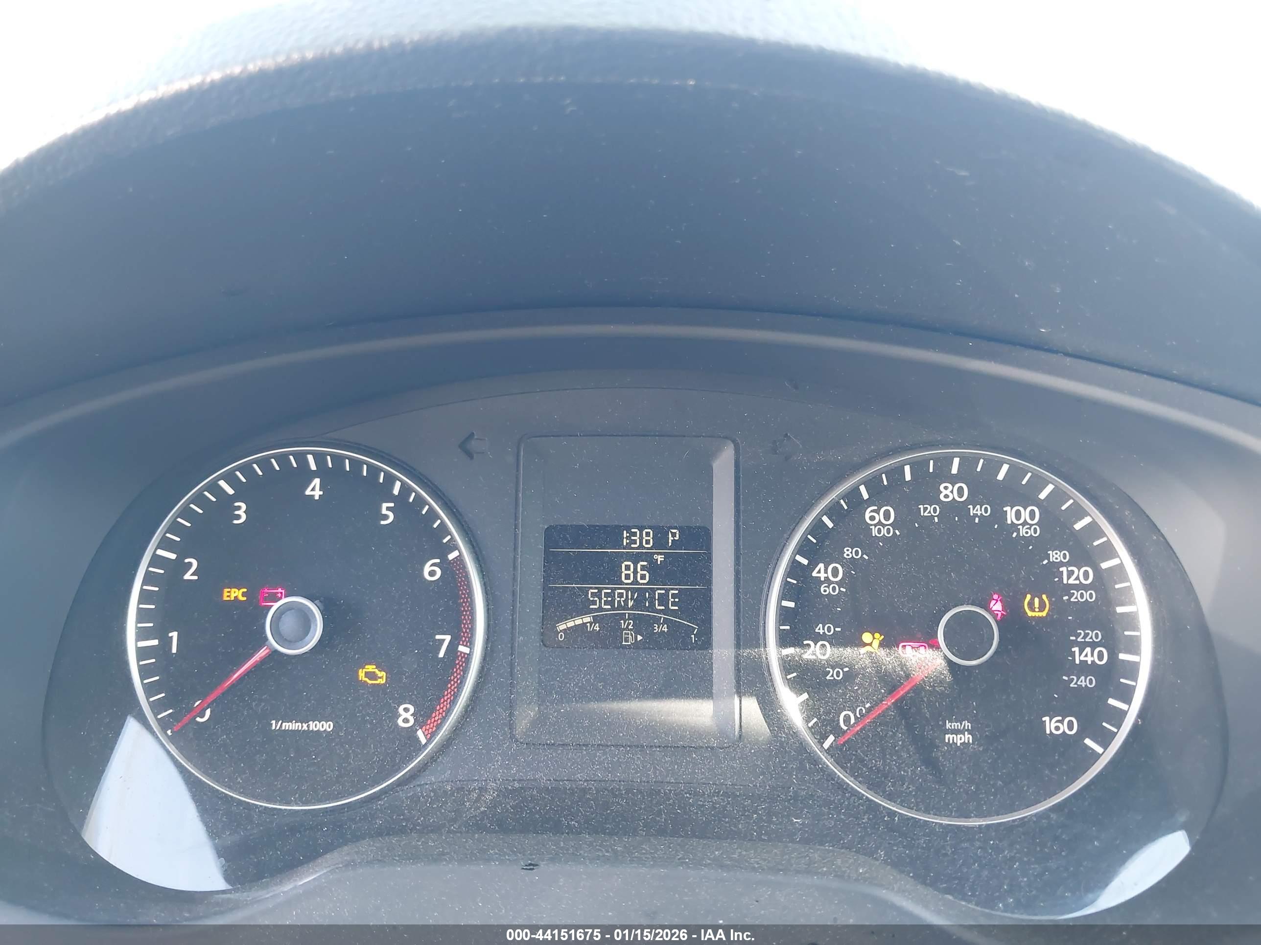 VOLKSWAGEN JETTA image 7