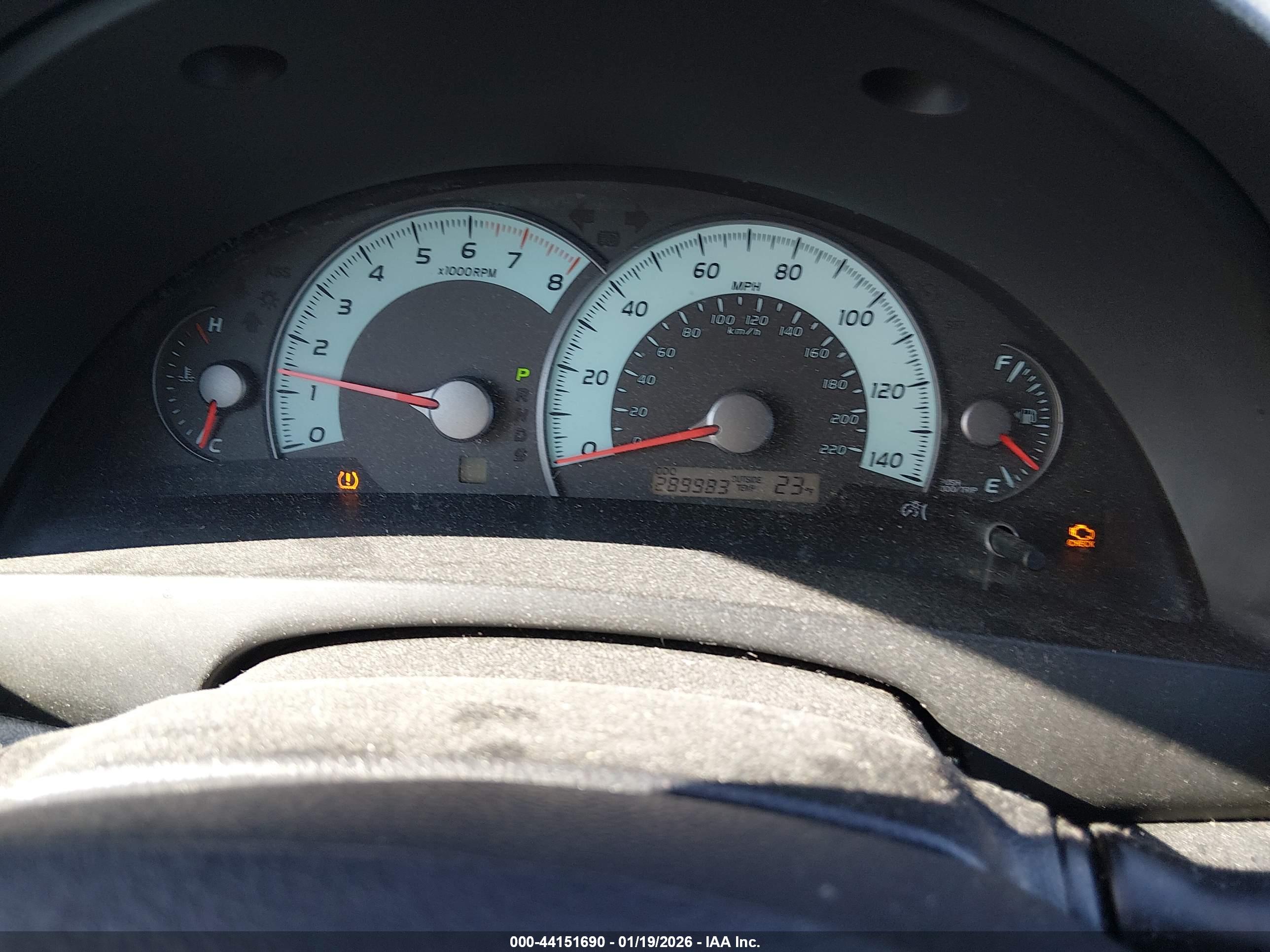 TOYOTA CAMRY image 7