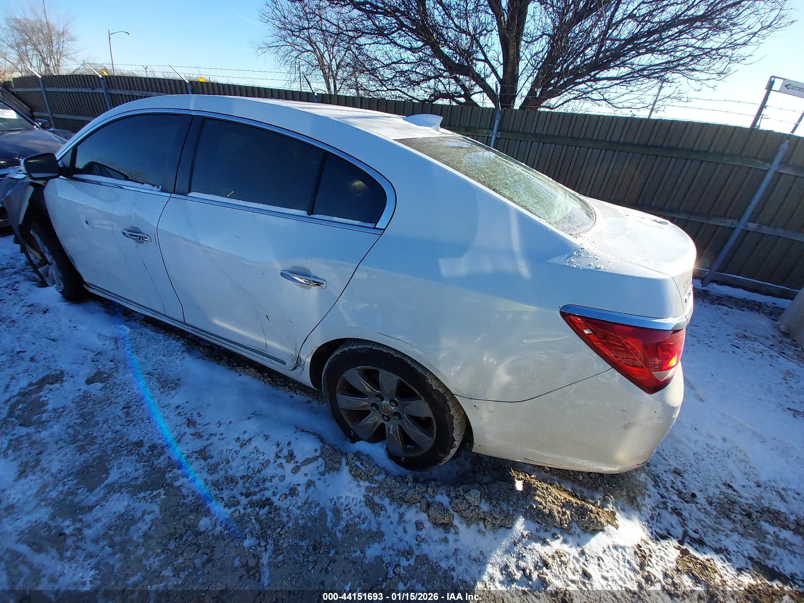 BUICK LACROSSE image 3