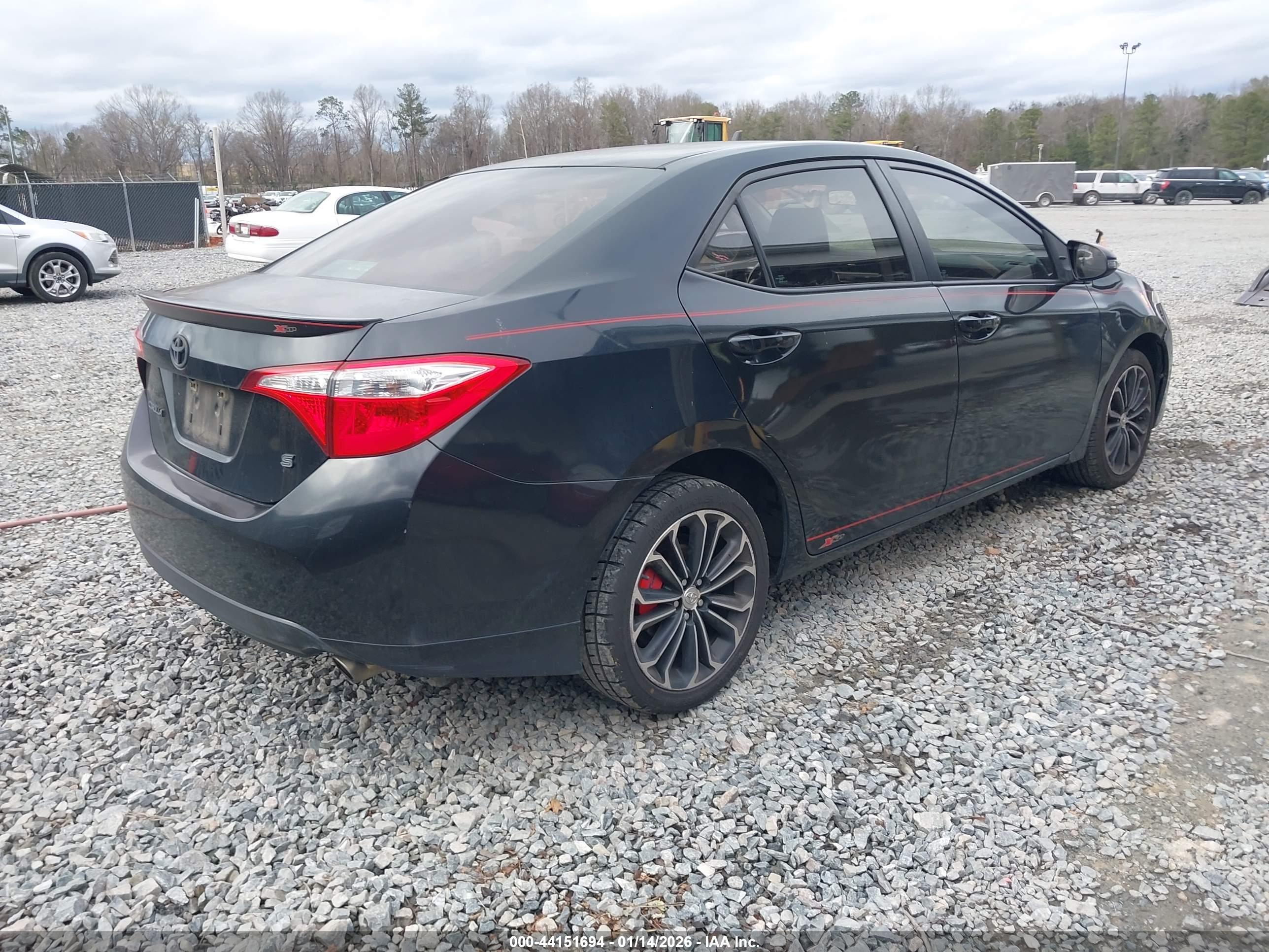 TOYOTA COROLLA image 4