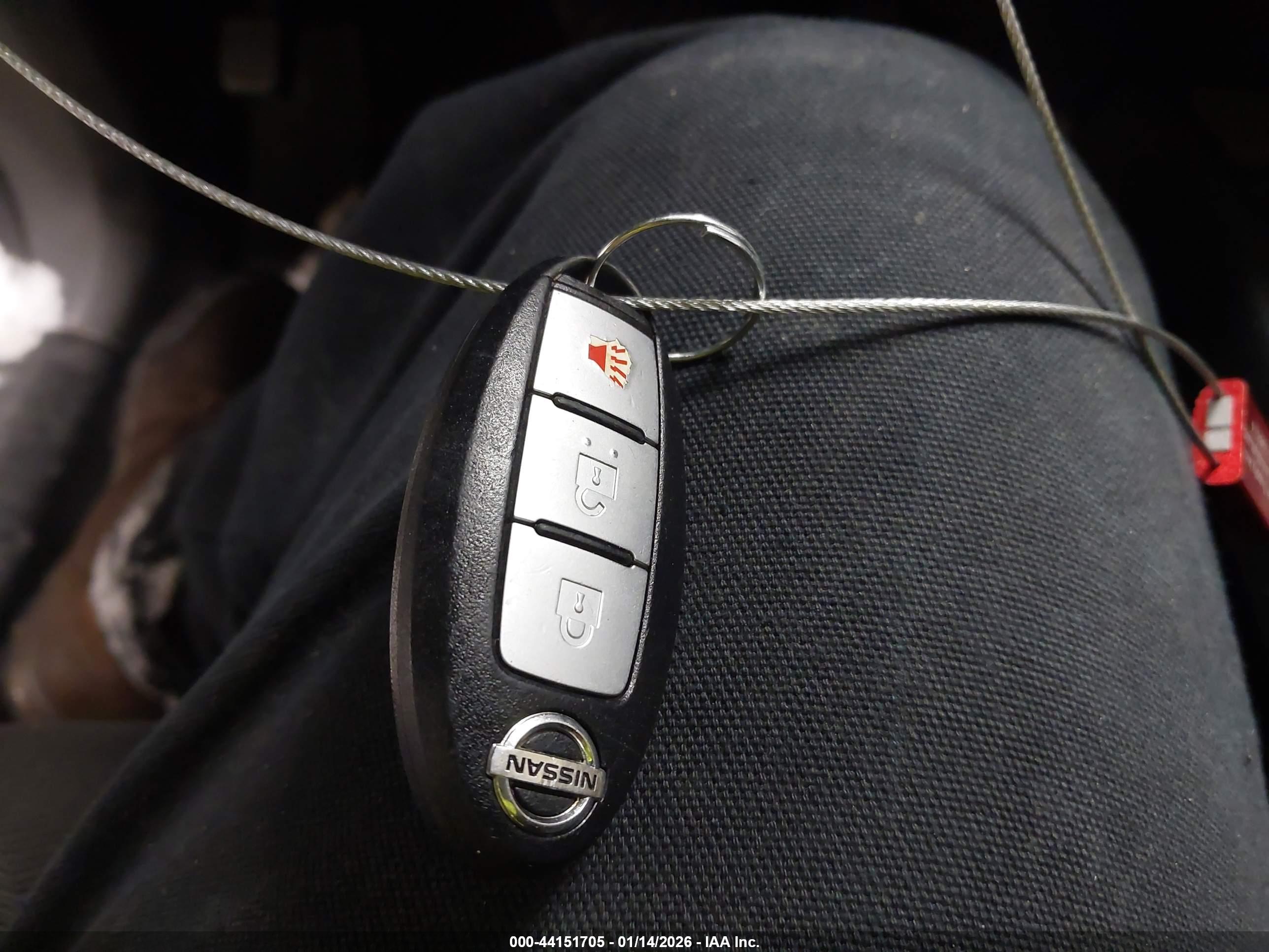 NISSAN ROGUE image 11