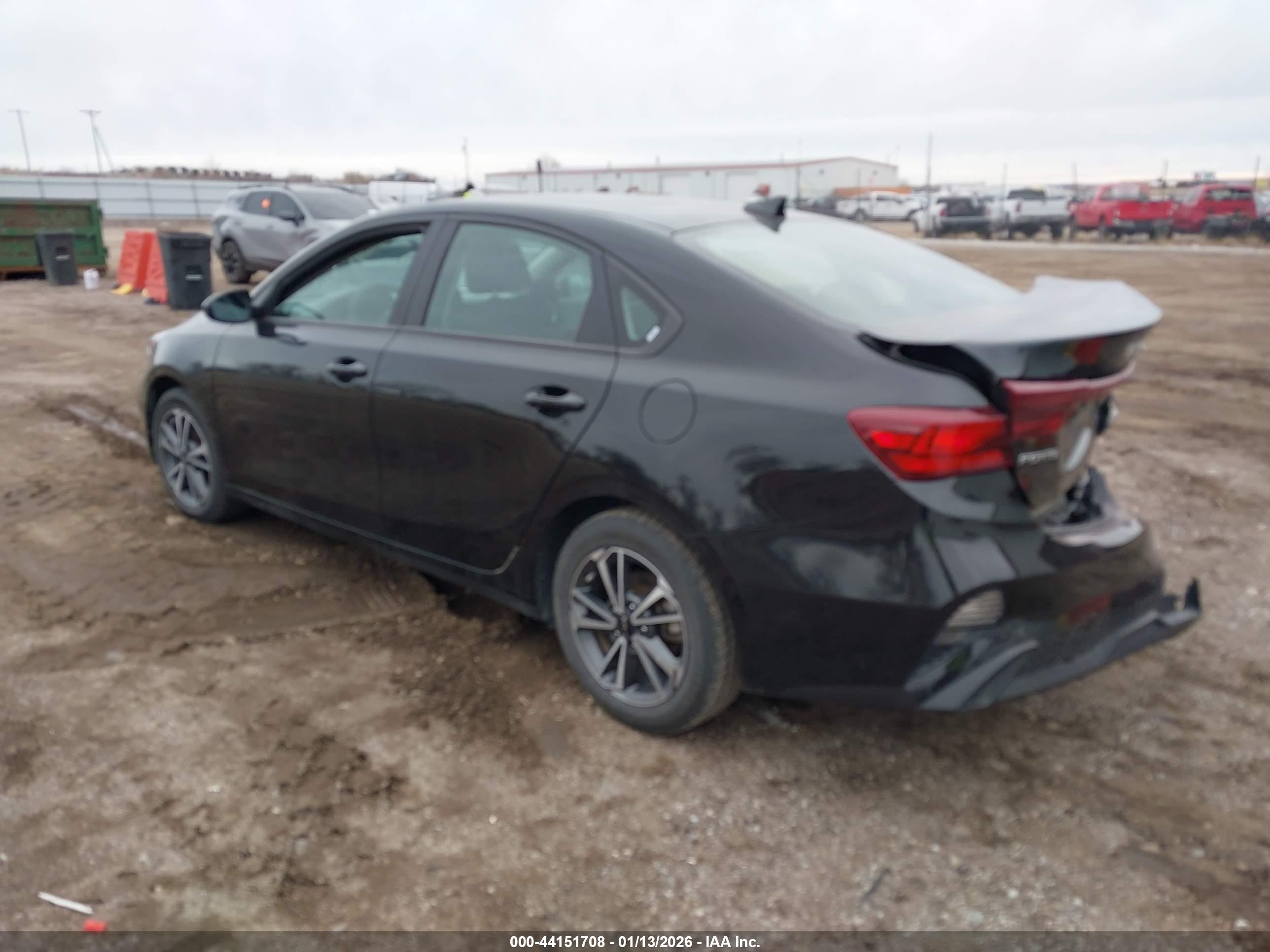 KIA FORTE image 3
