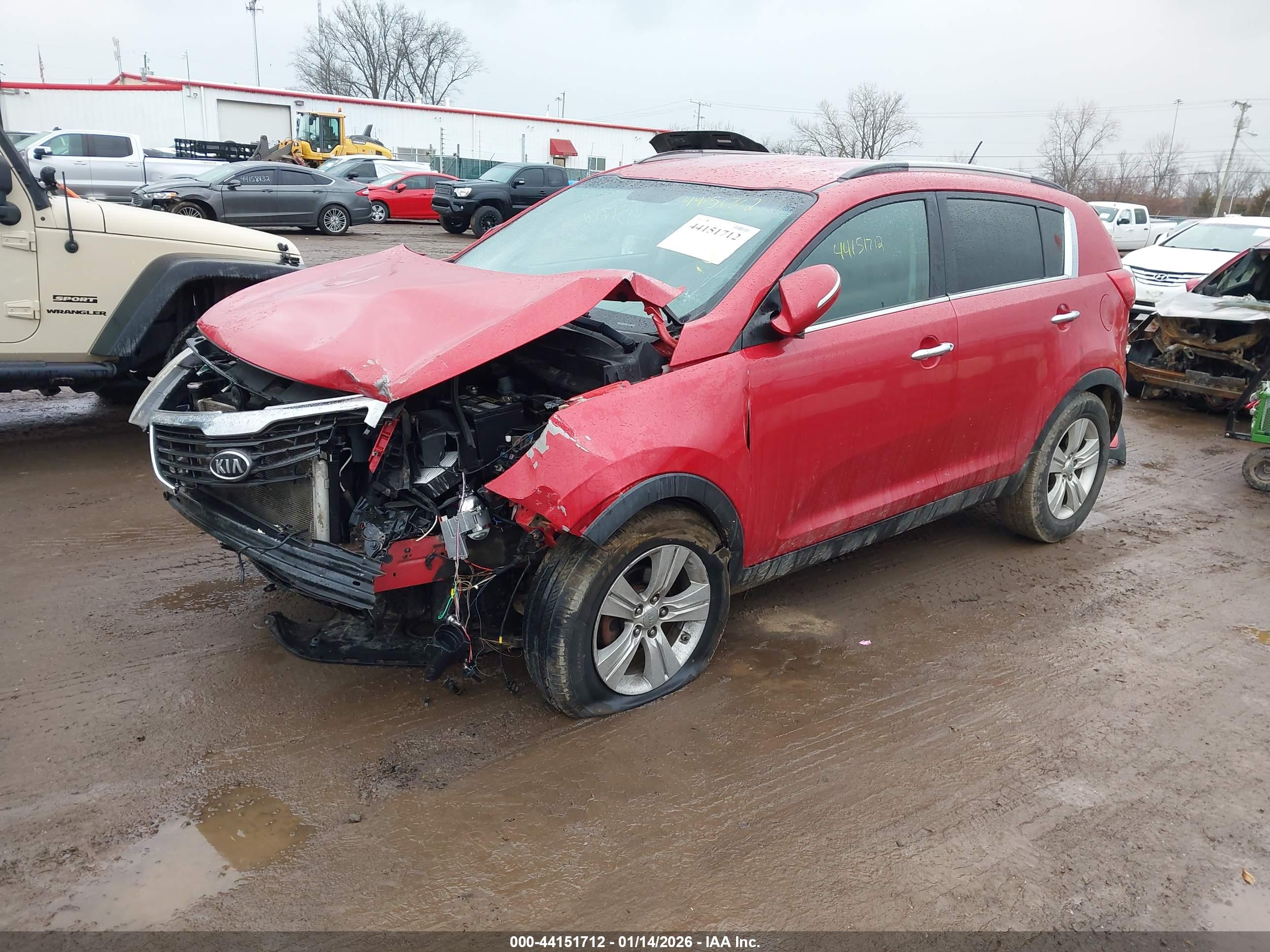 KIA SPORTAGE image 2