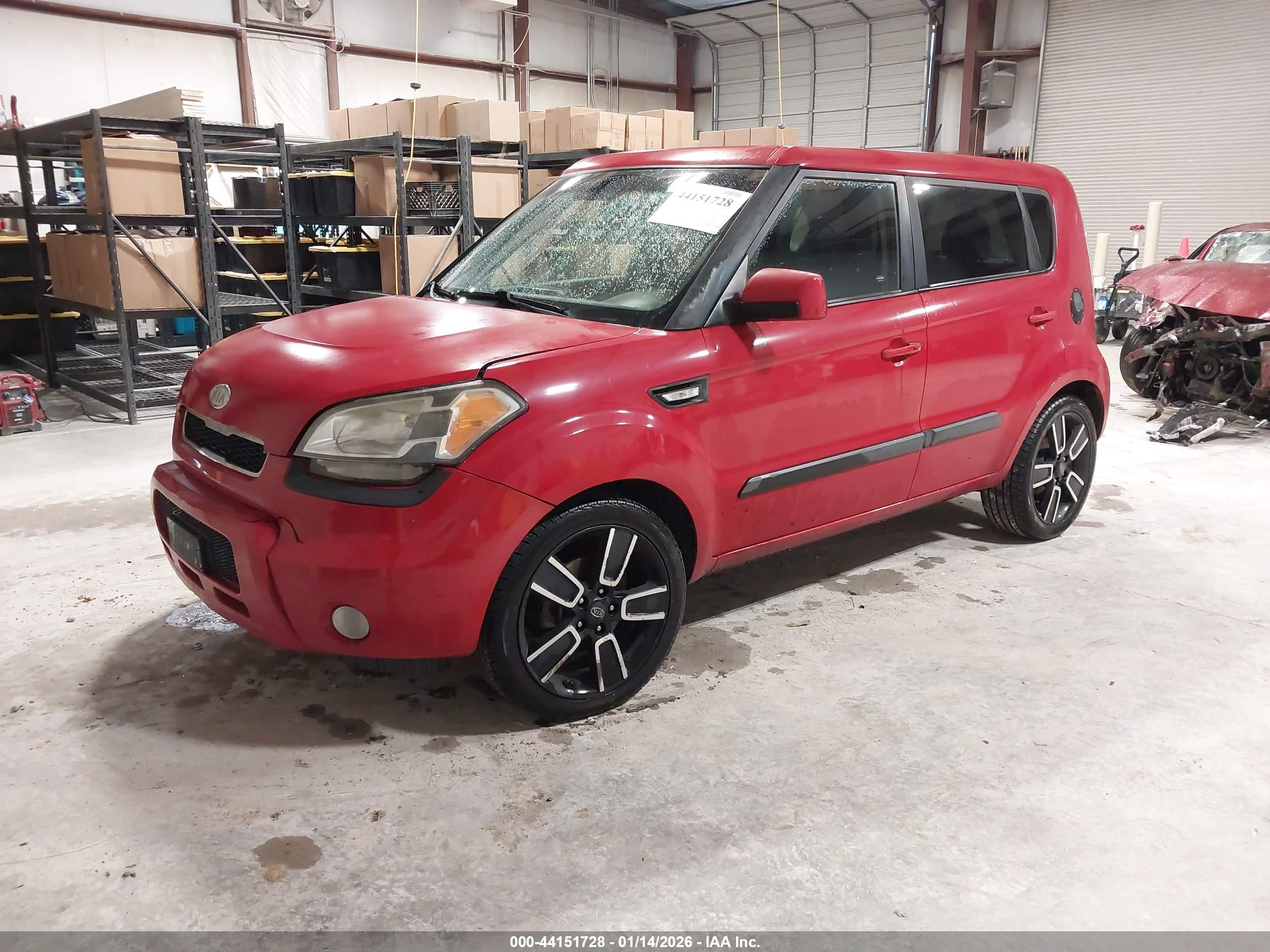 KIA SOUL image 2