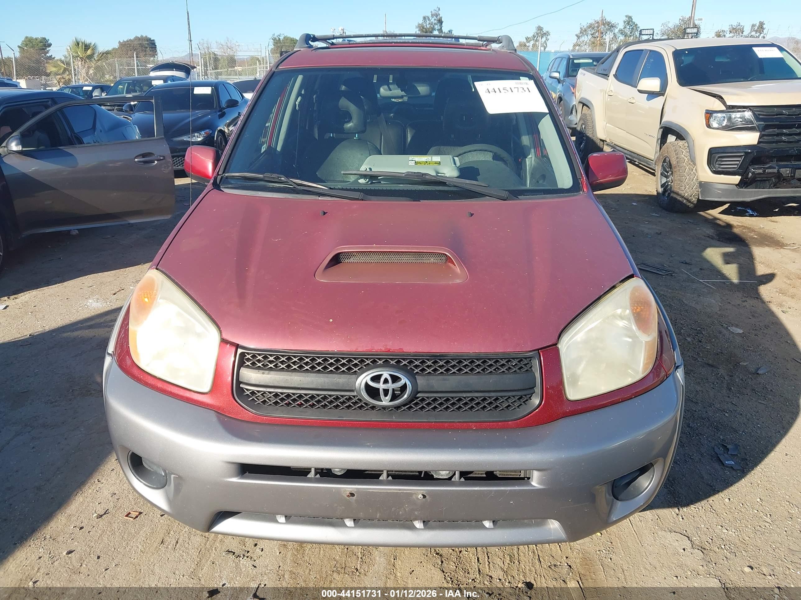 TOYOTA RAV4 image 6