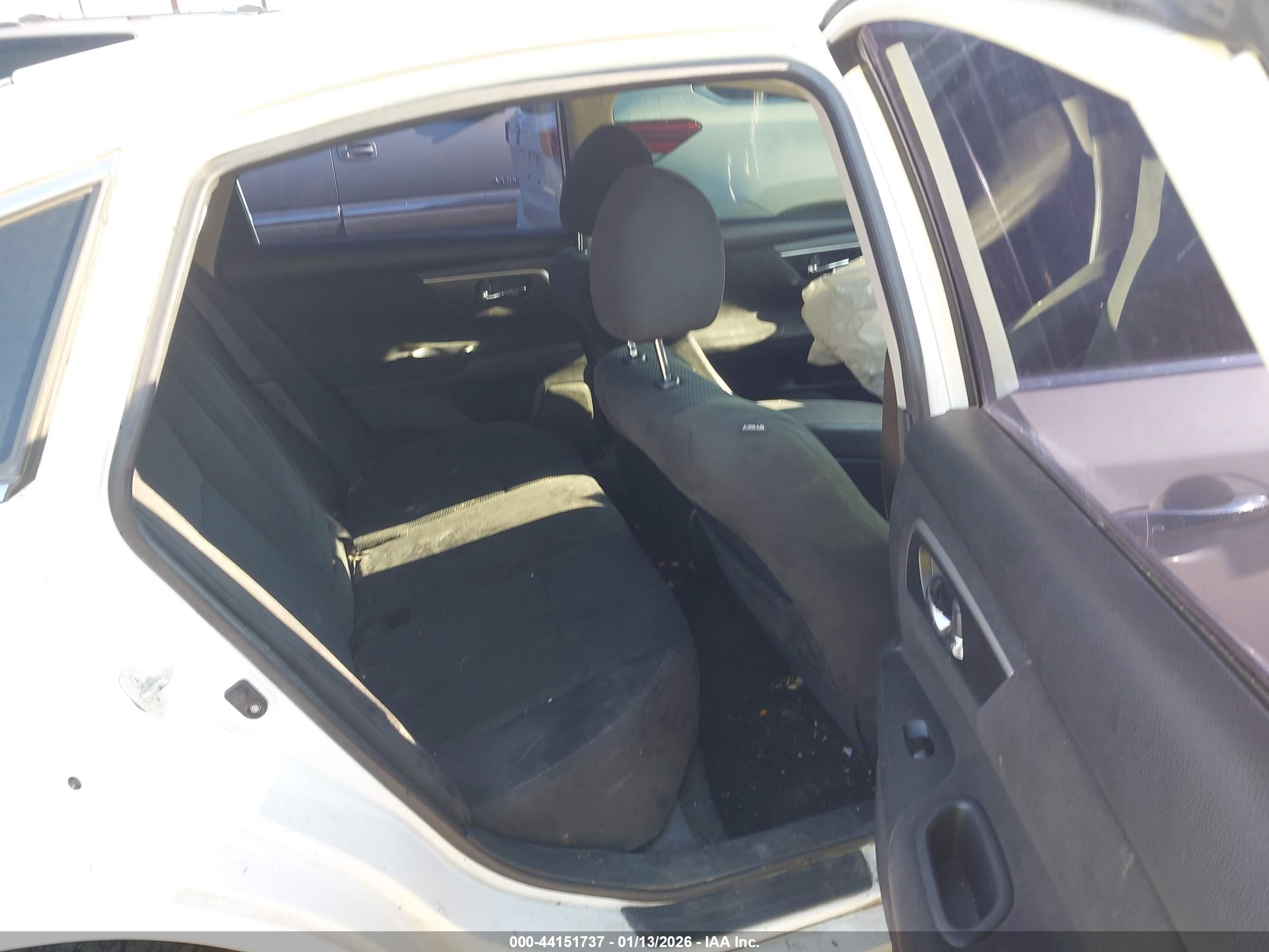 NISSAN ALTIMA image 8