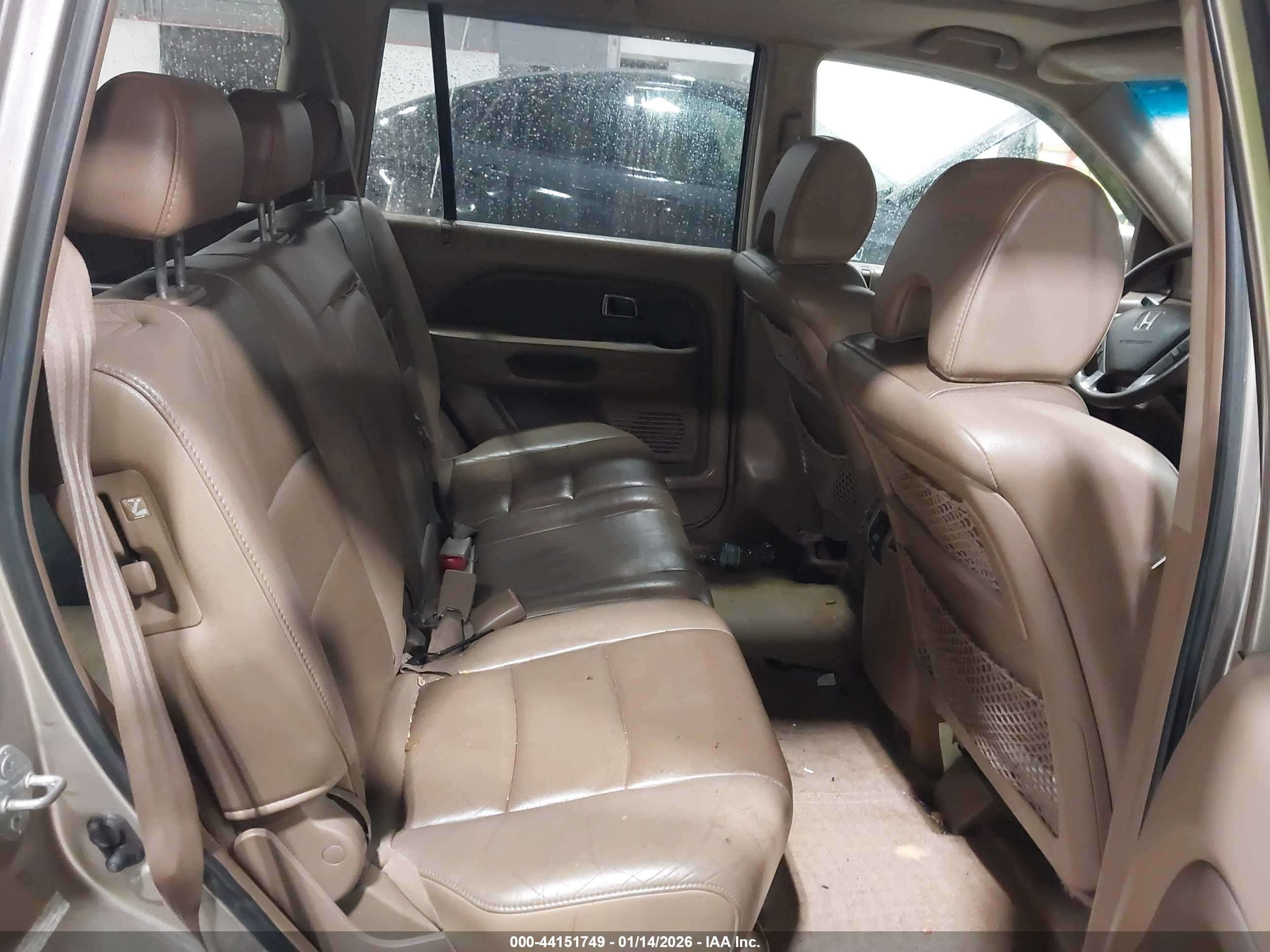 HONDA PILOT image 8