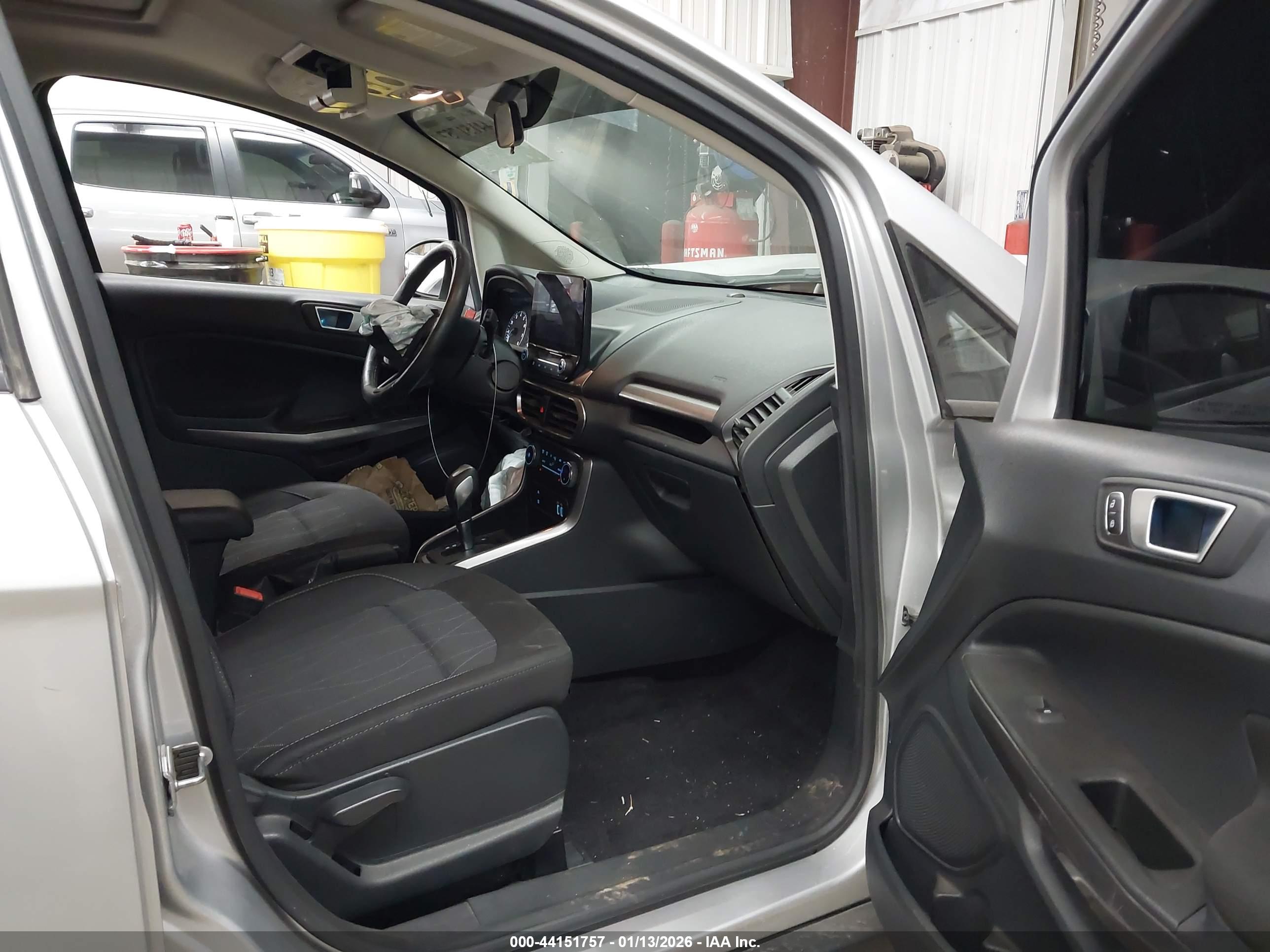 FORD ECOSPORT image 5