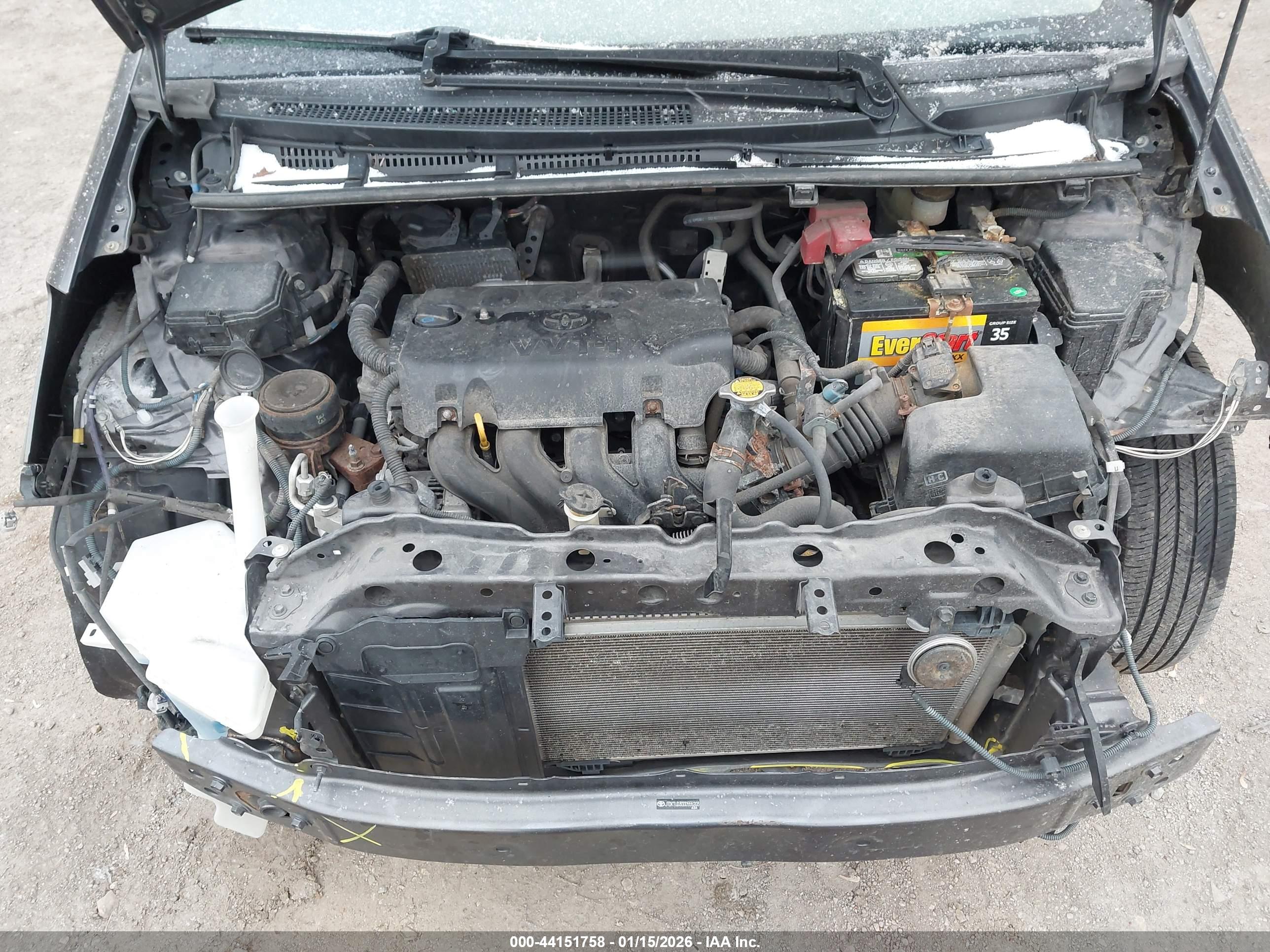 TOYOTA YARIS image 10