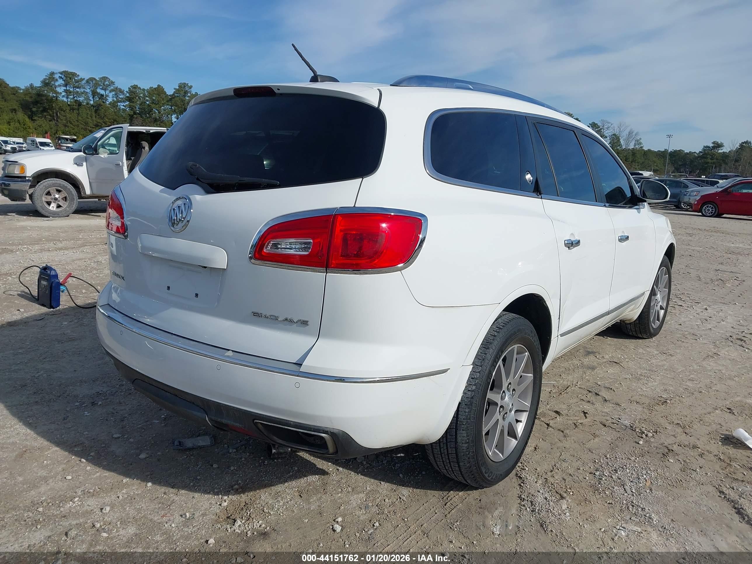 BUICK ENCLAVE image 4