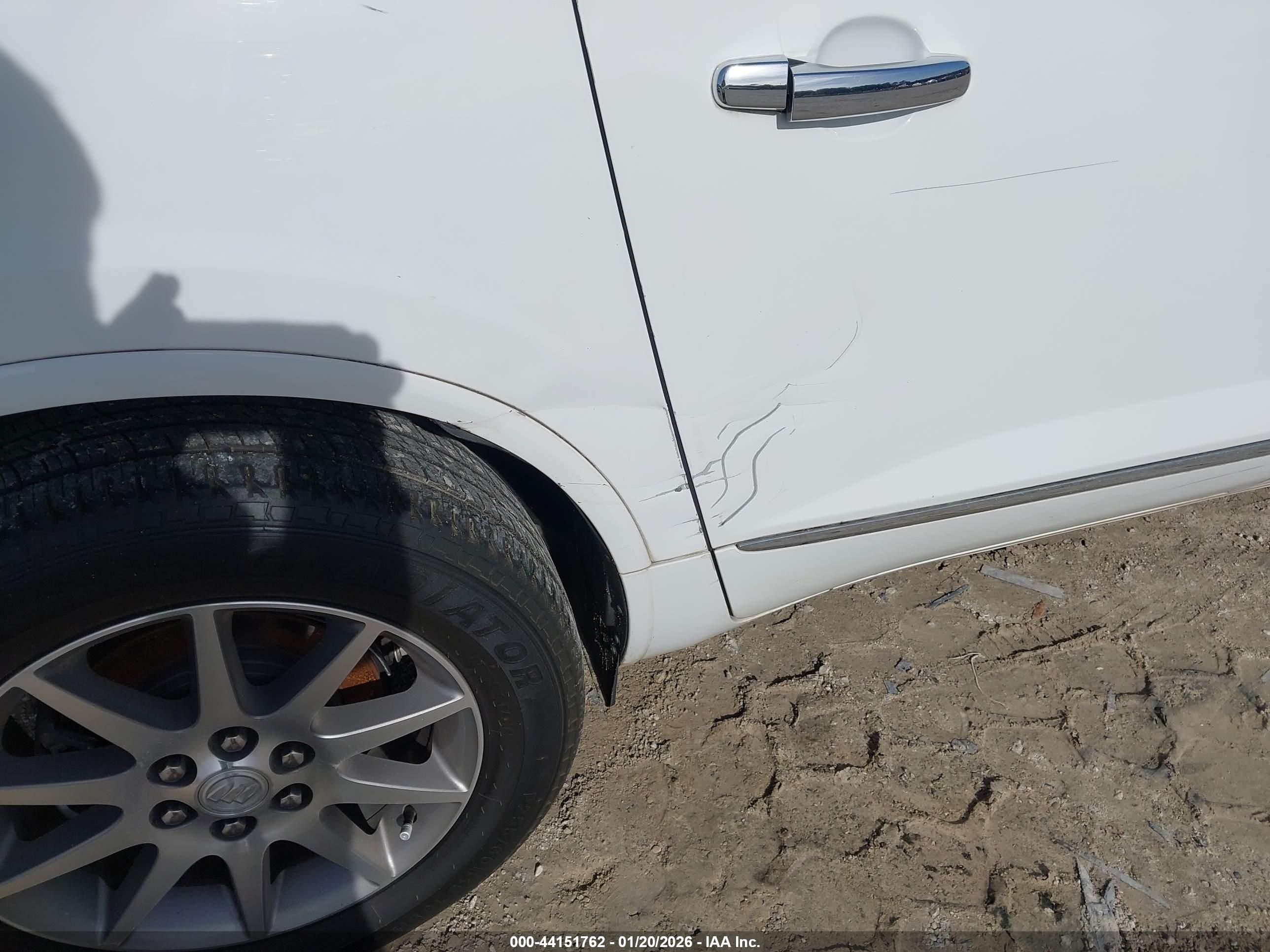 BUICK ENCLAVE image 6