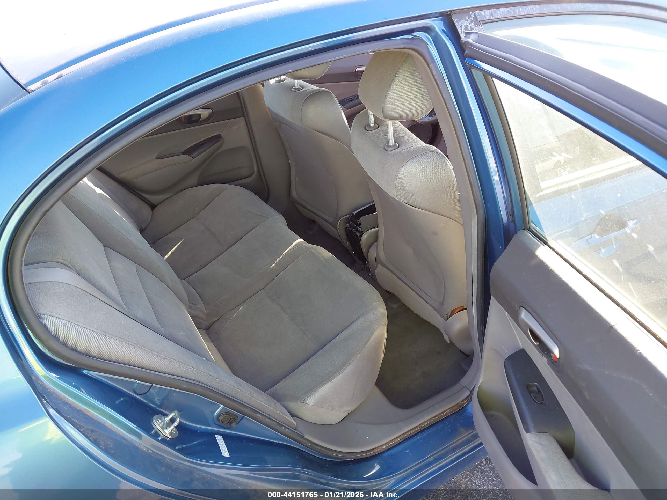 HONDA CIVIC image 8
