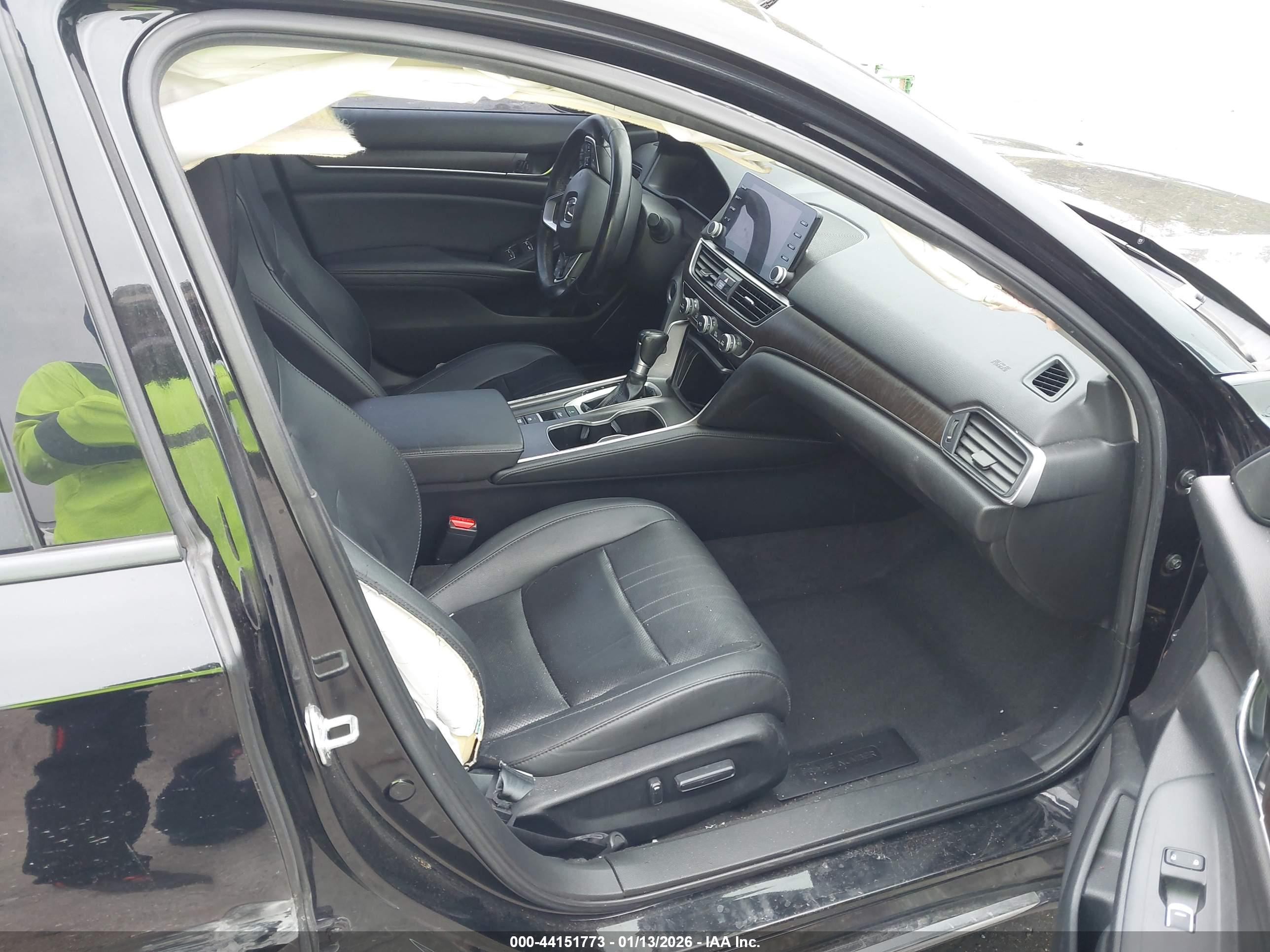 HONDA ACCORD image 5
