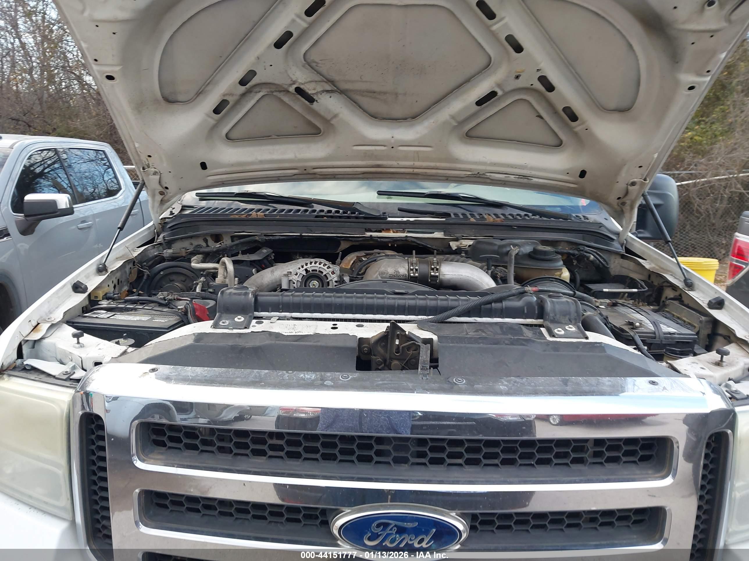 FORD F-250 image 10