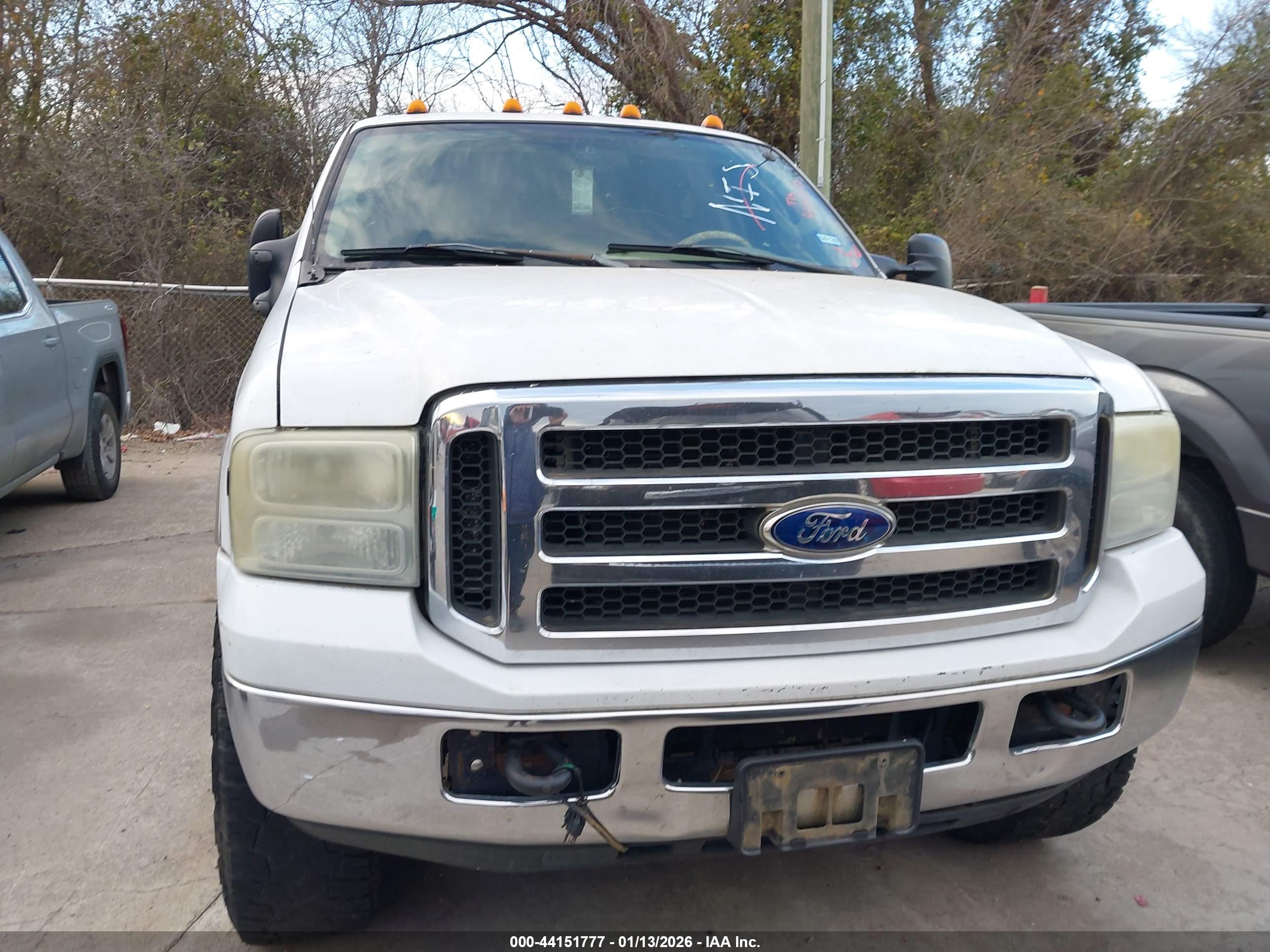 FORD F-250 image 6