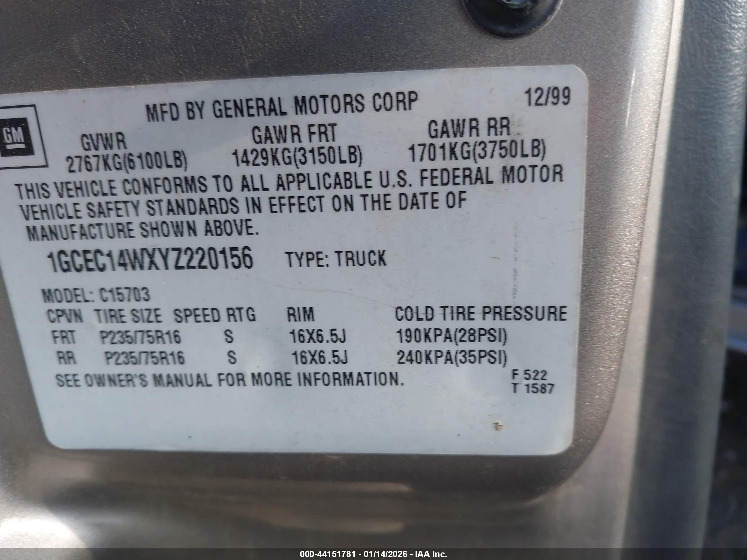 CHEVROLET SILVERADO image 9