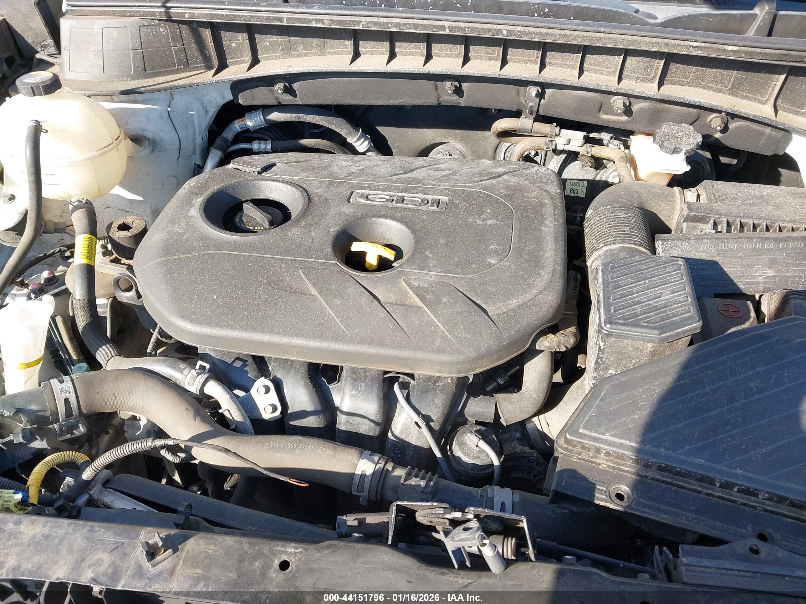 HYUNDAI TUCSON image 10