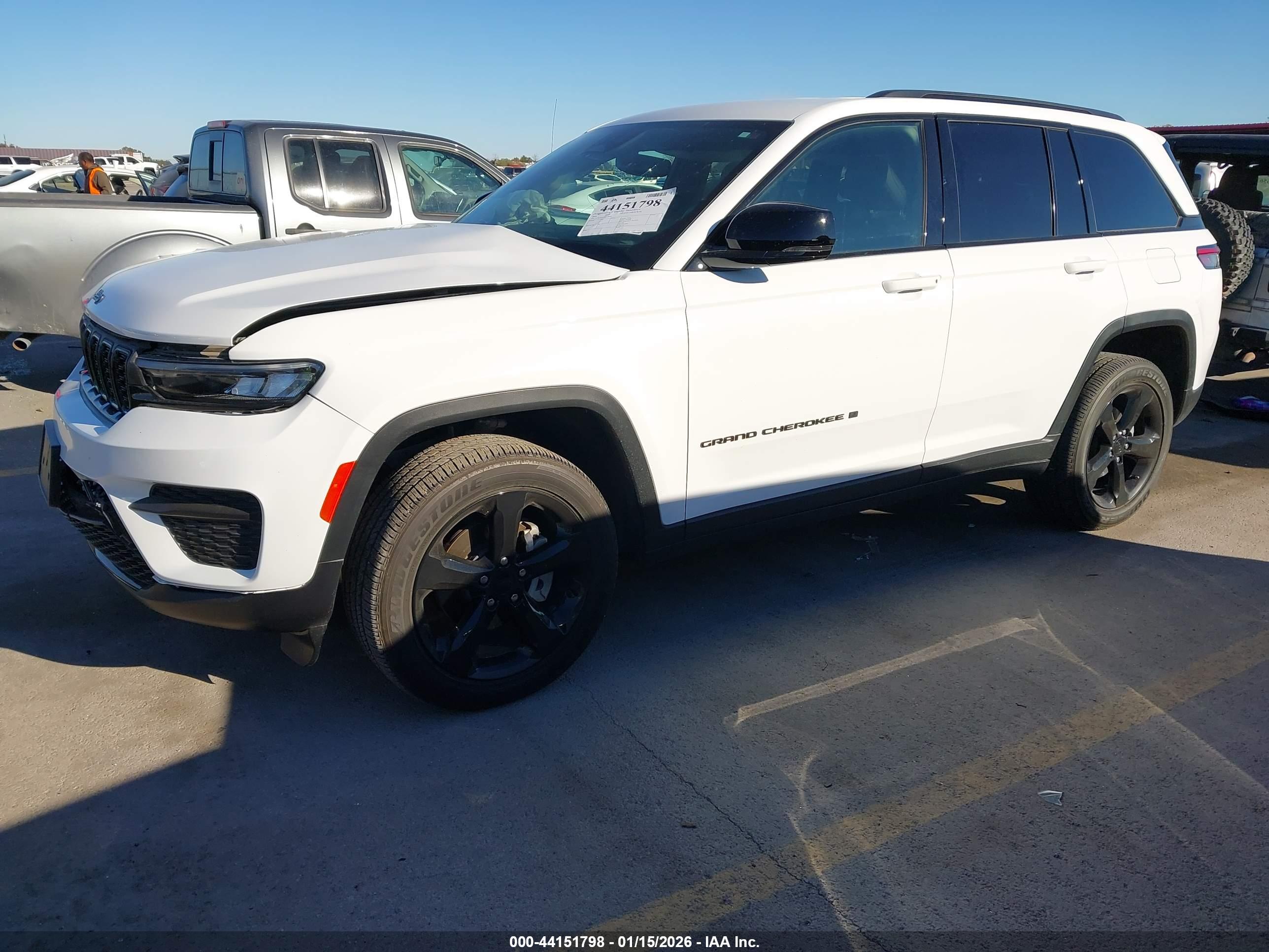 JEEP GRAND image 2