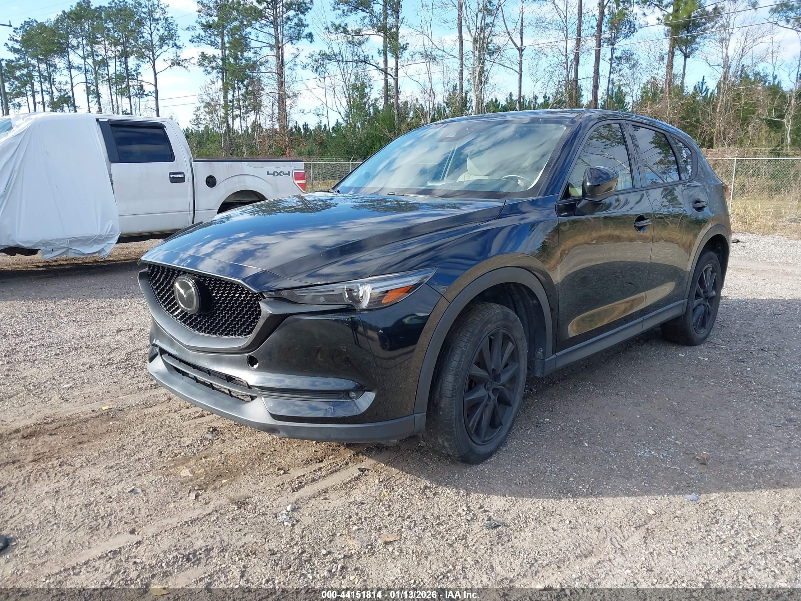 MAZDA CX-5 image 2