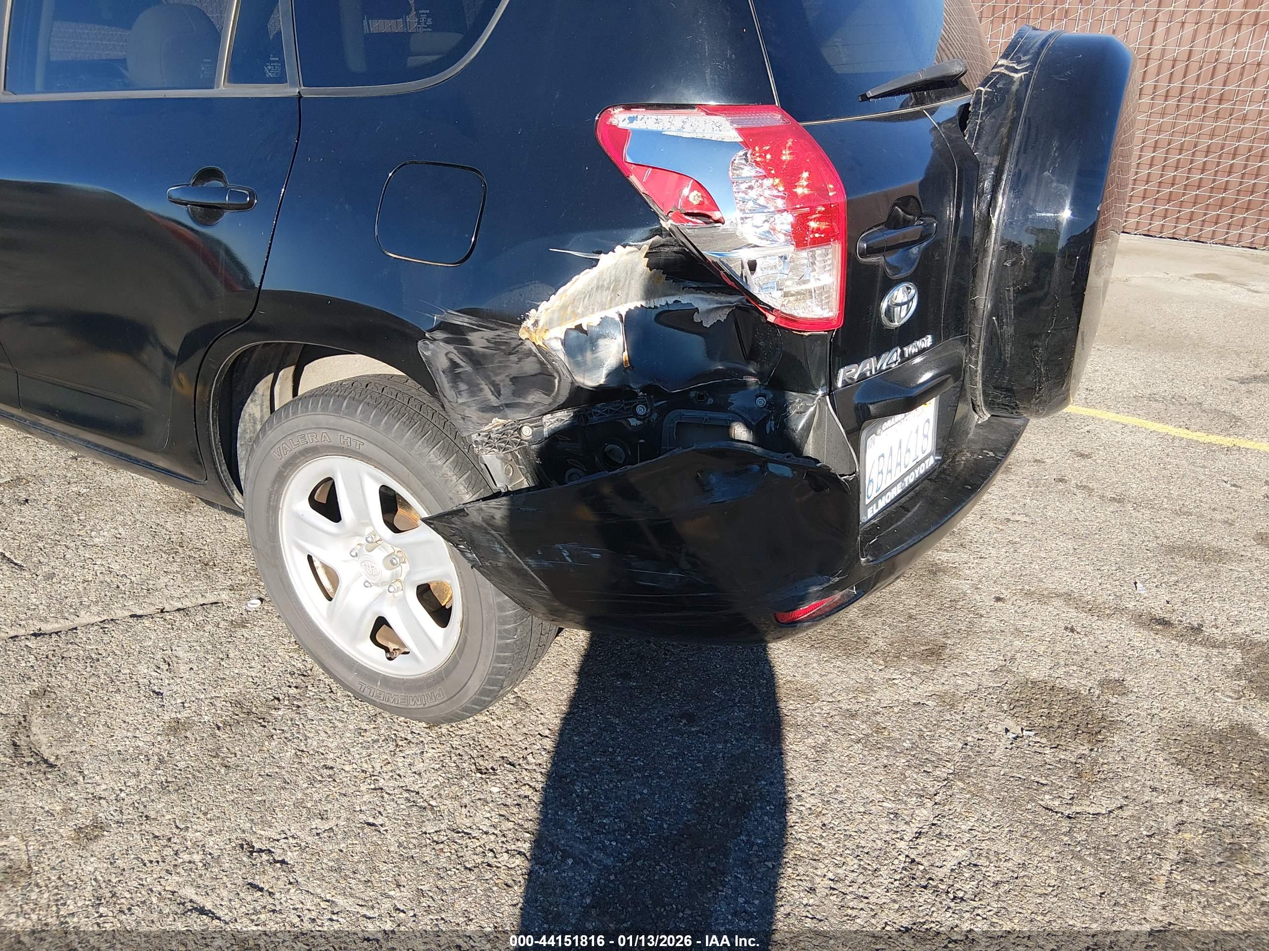 TOYOTA RAV4 image 6