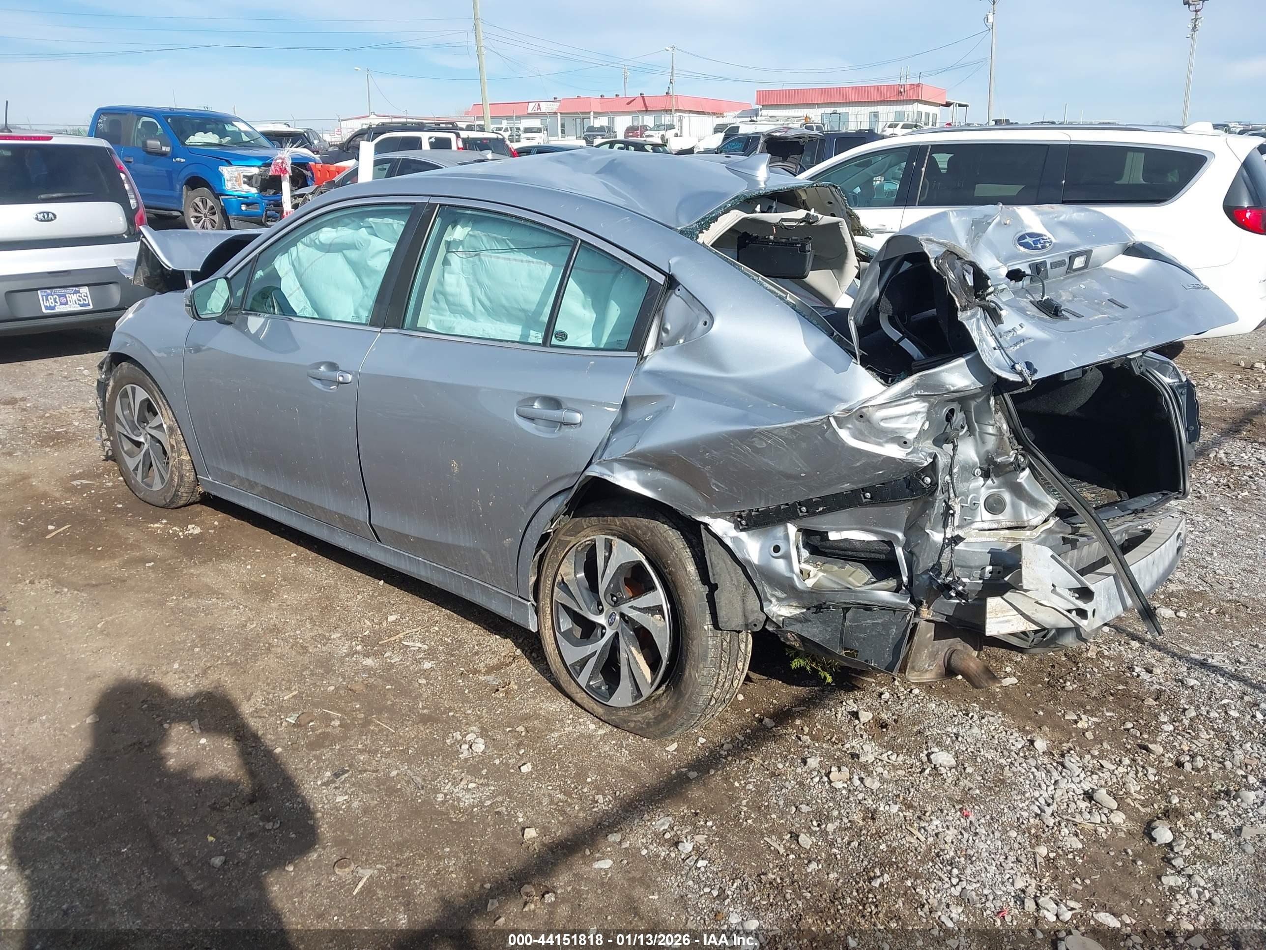 SUBARU LEGACY image 3