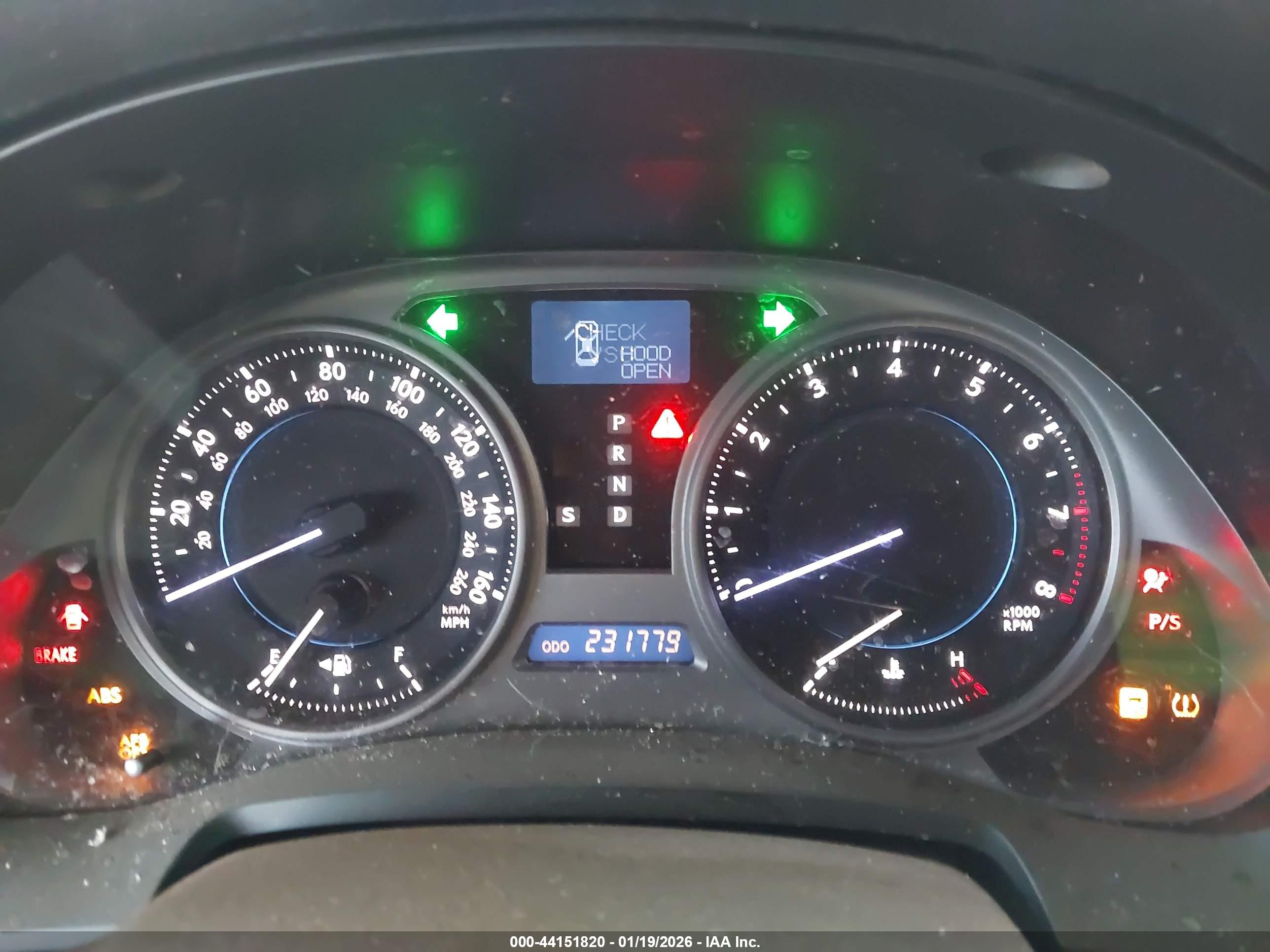 LEXUS IS image 7