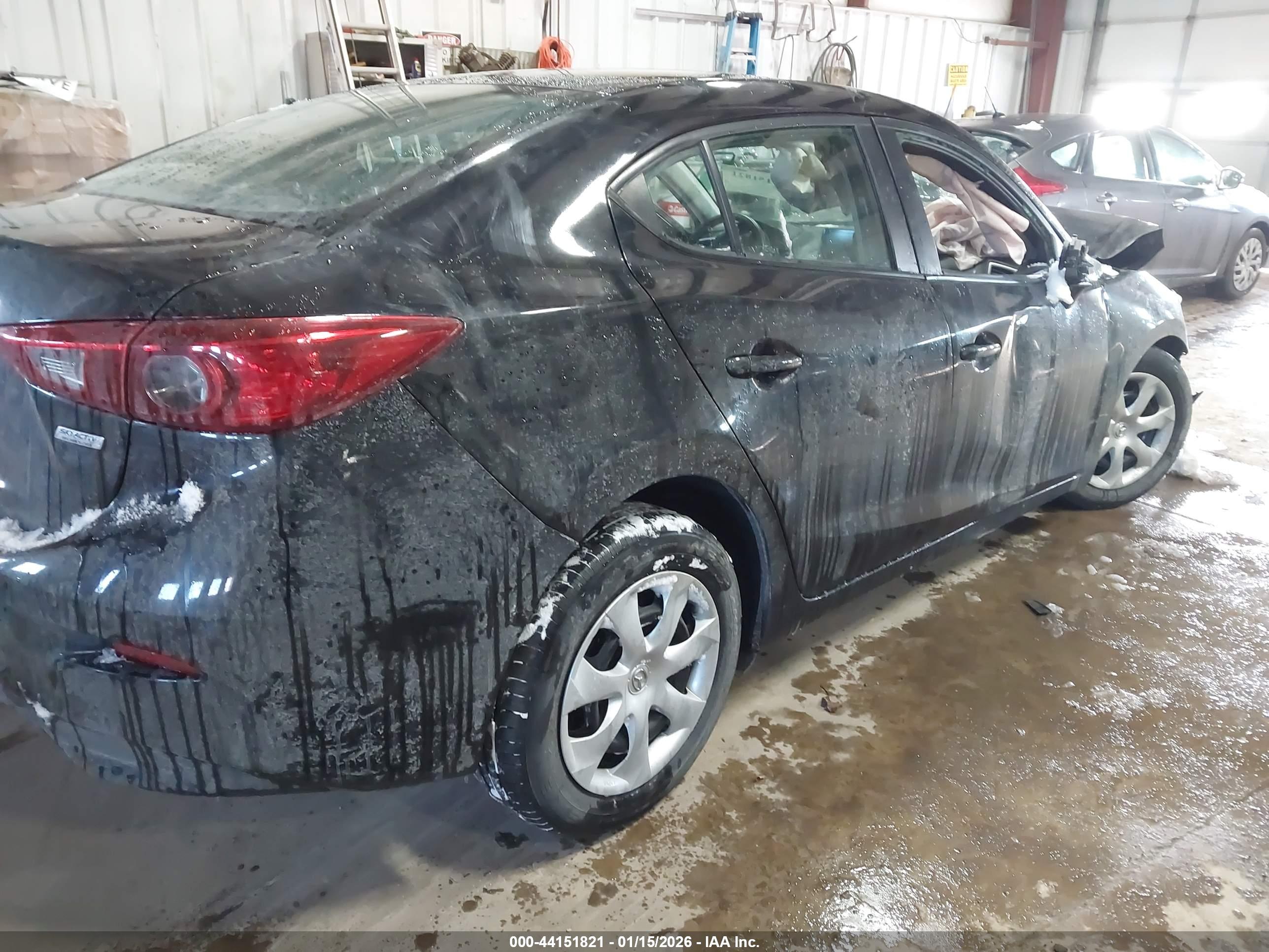 MAZDA MAZDA3 image 4