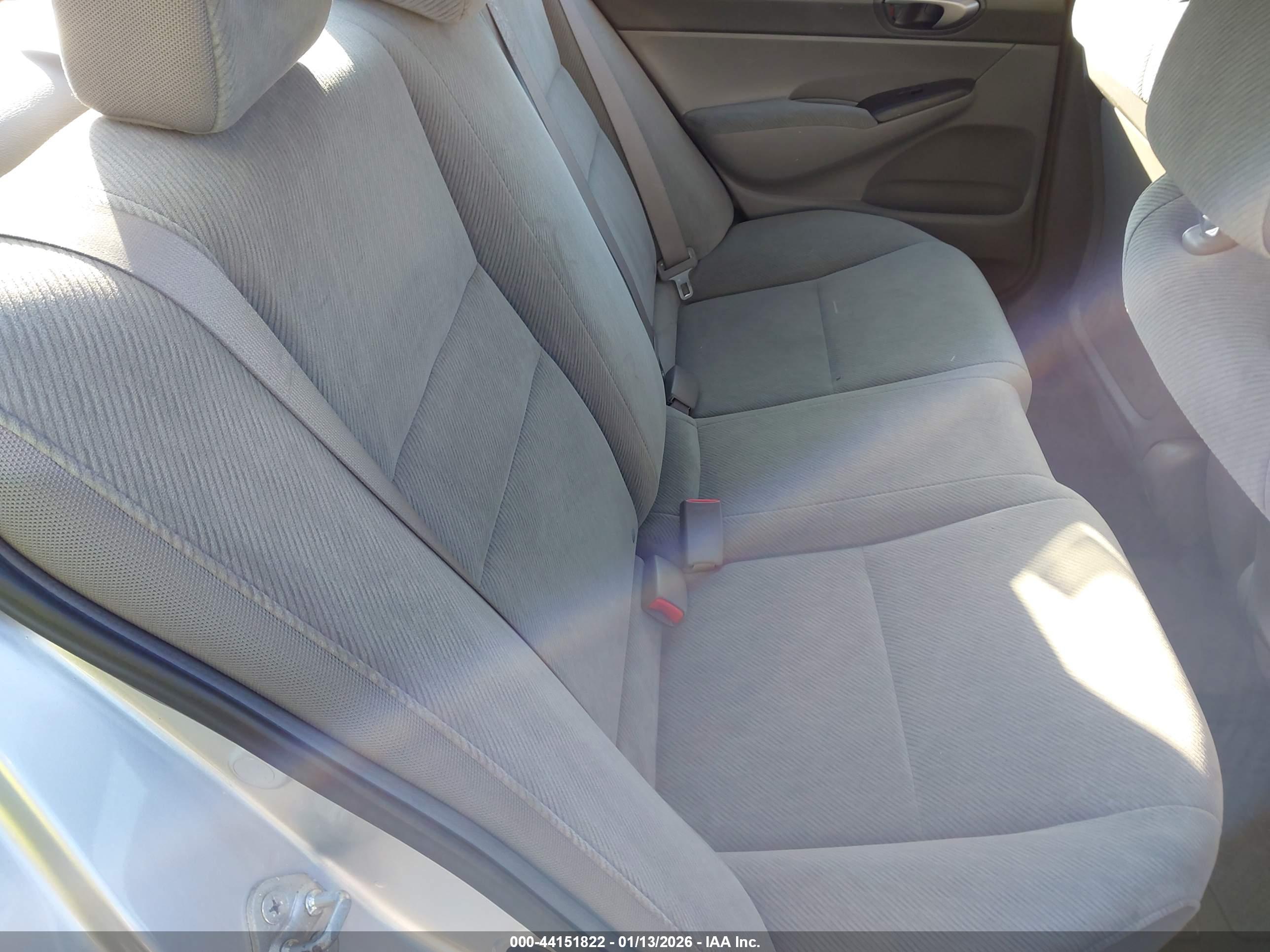 HONDA CIVIC image 8