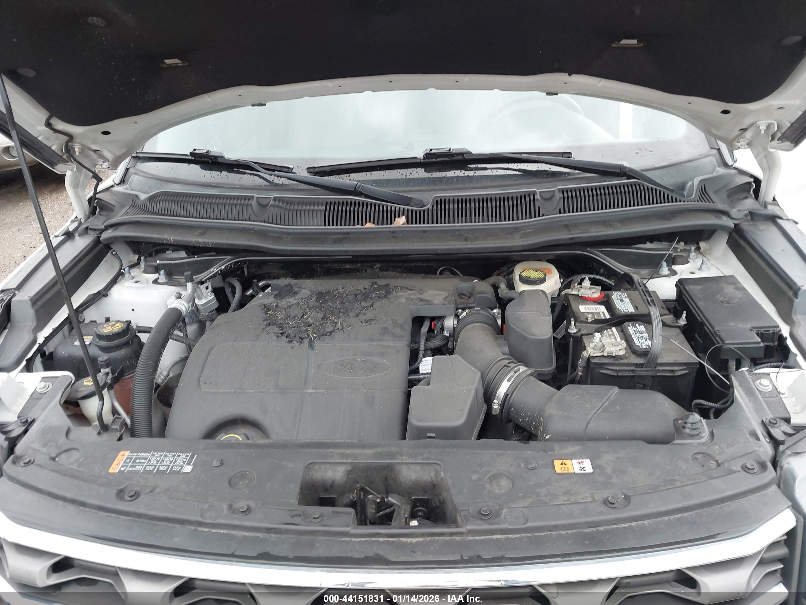 FORD EXPLORER image 10