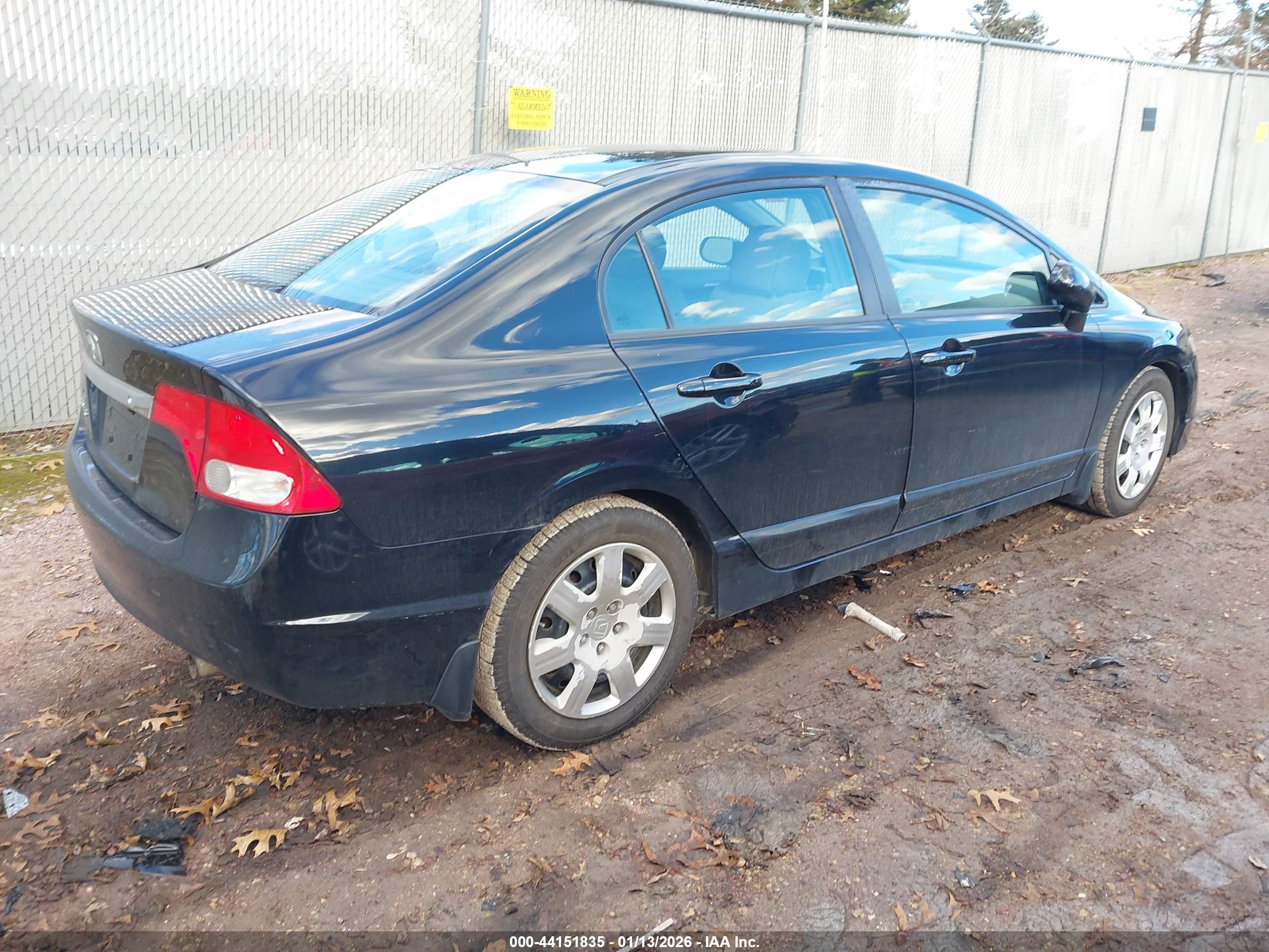 HONDA CIVIC image 4