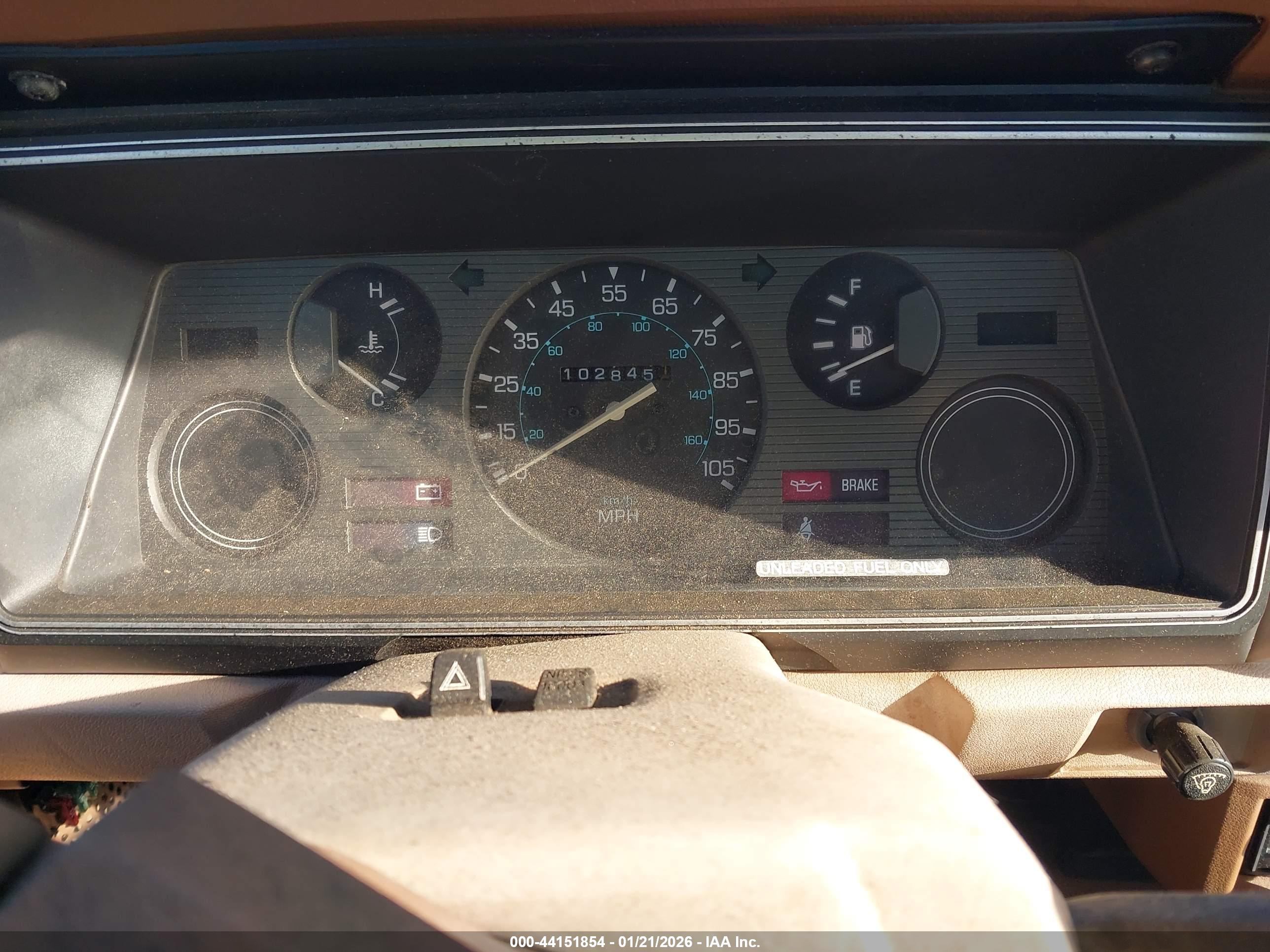 DATSUN 720 image 7