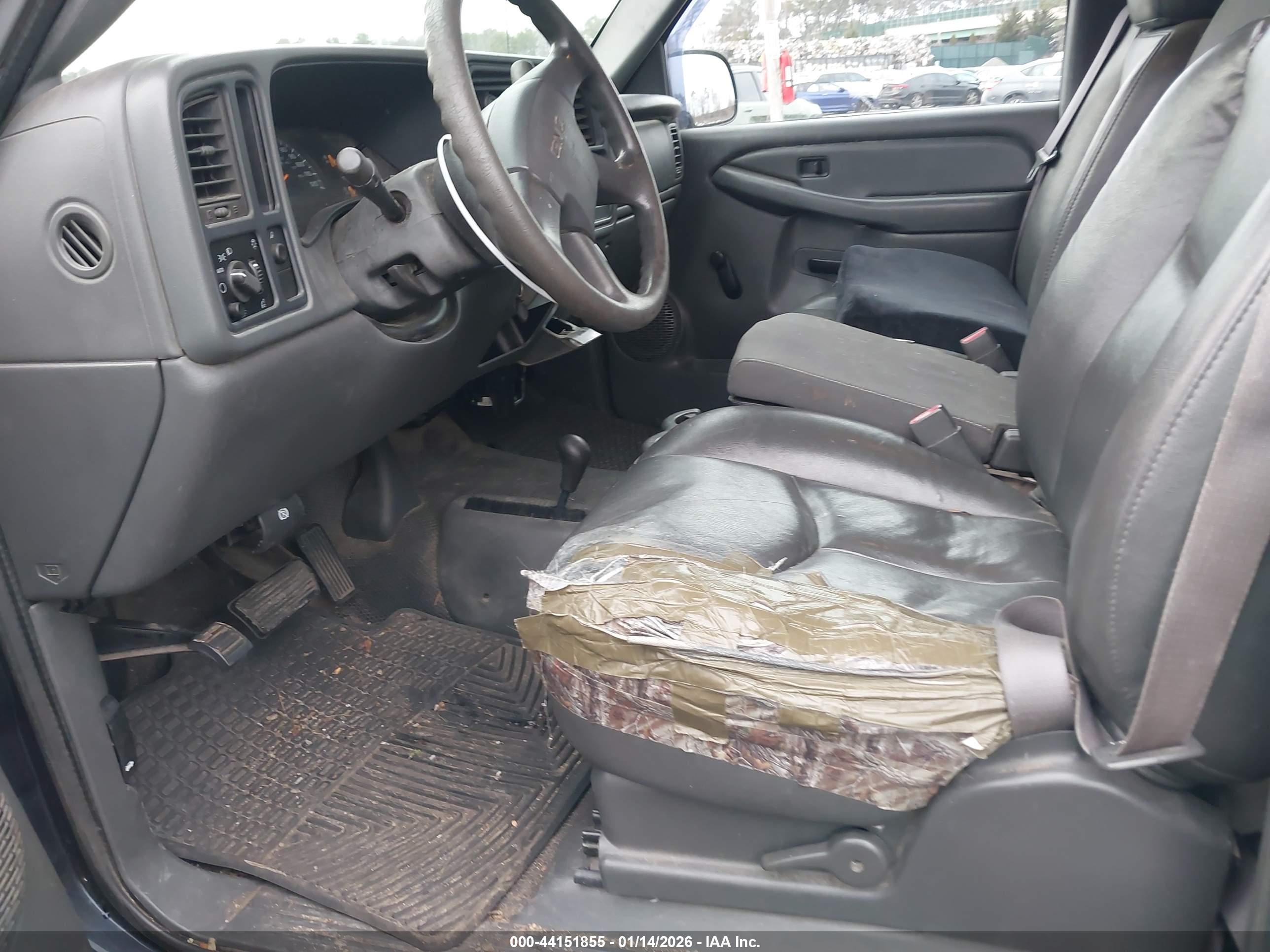 GMC SIERRA image 5