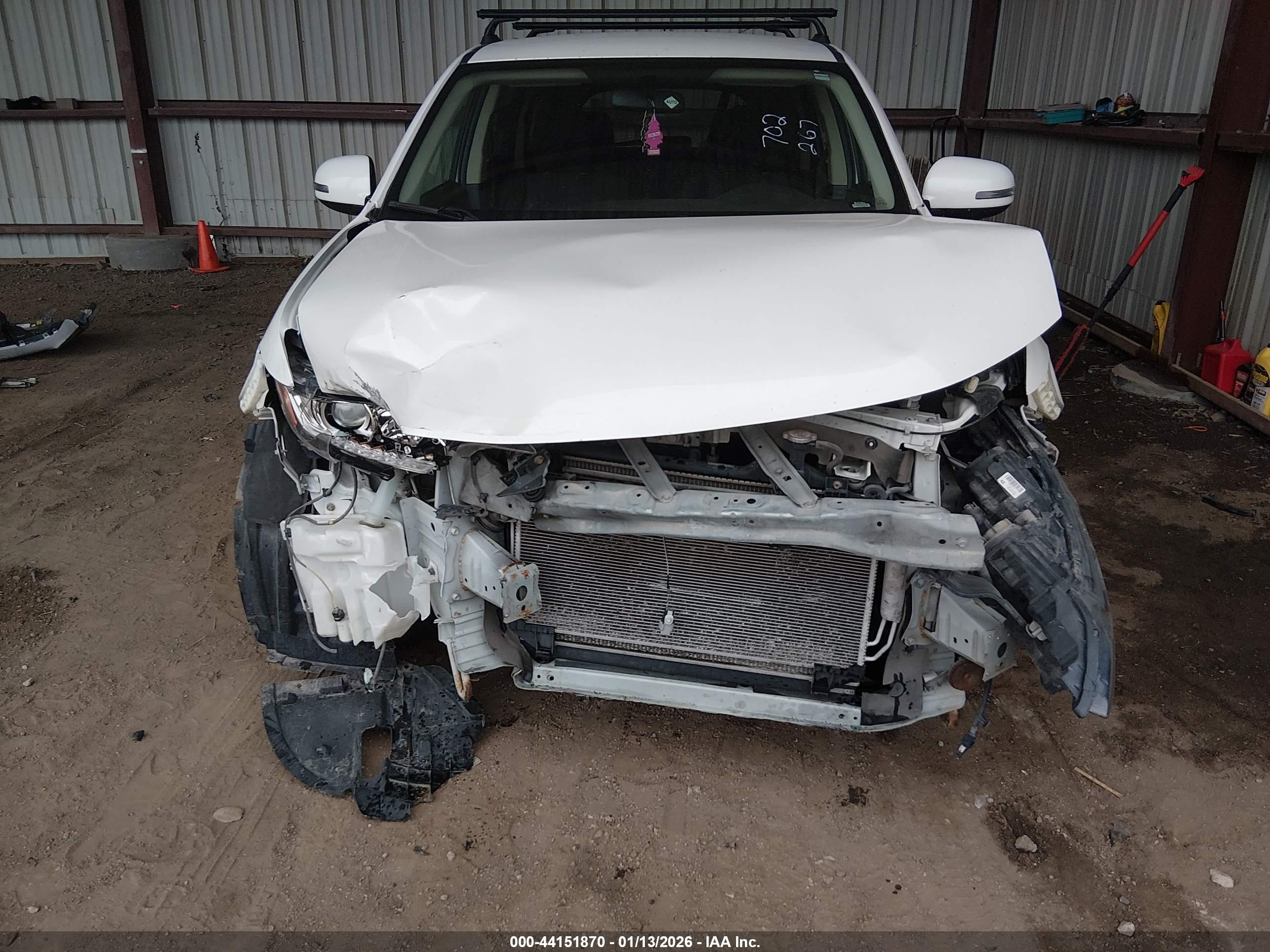 MITSUBISHI OUTLANDER image 6