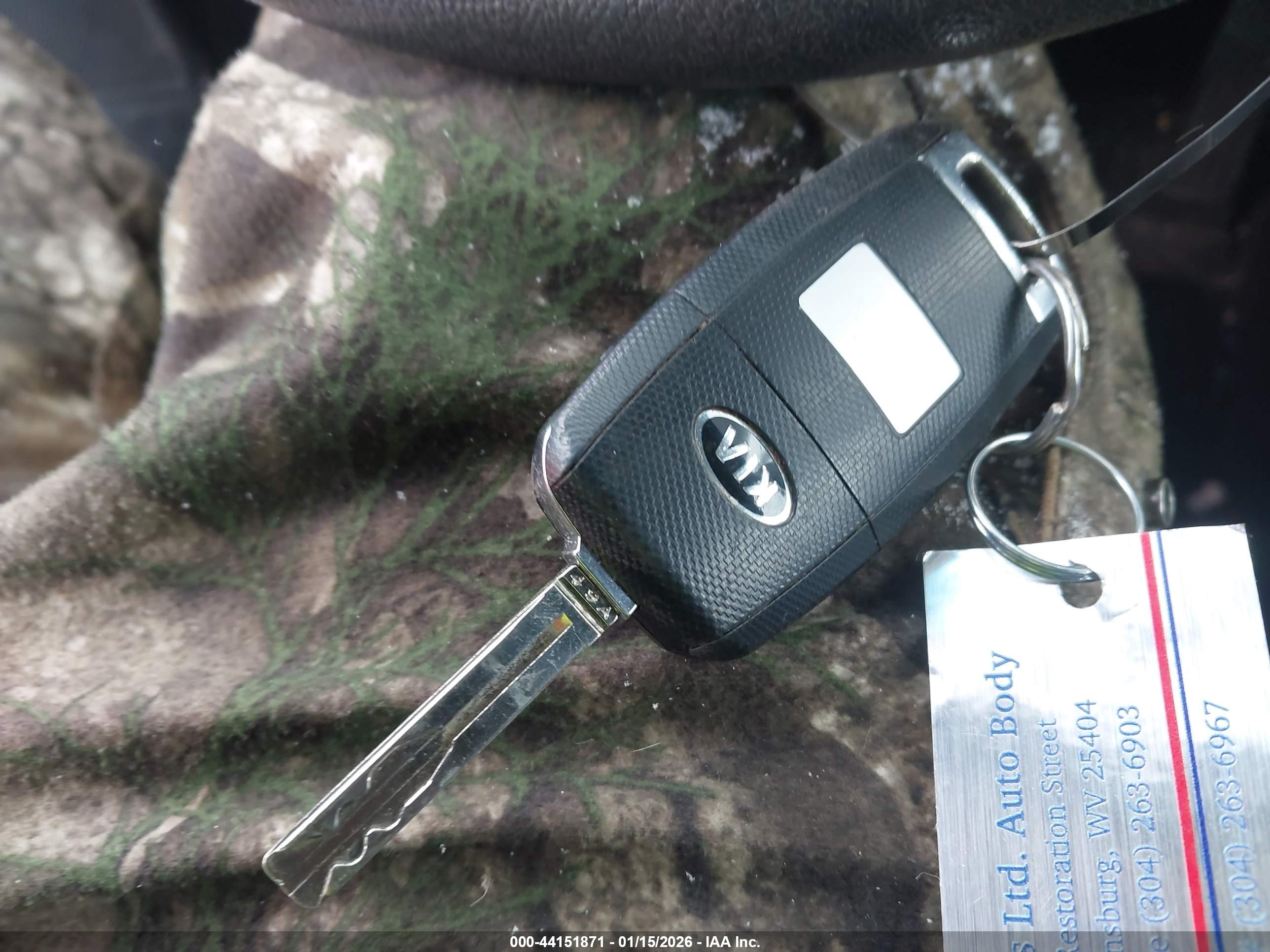 KIA SPORTAGE image 11