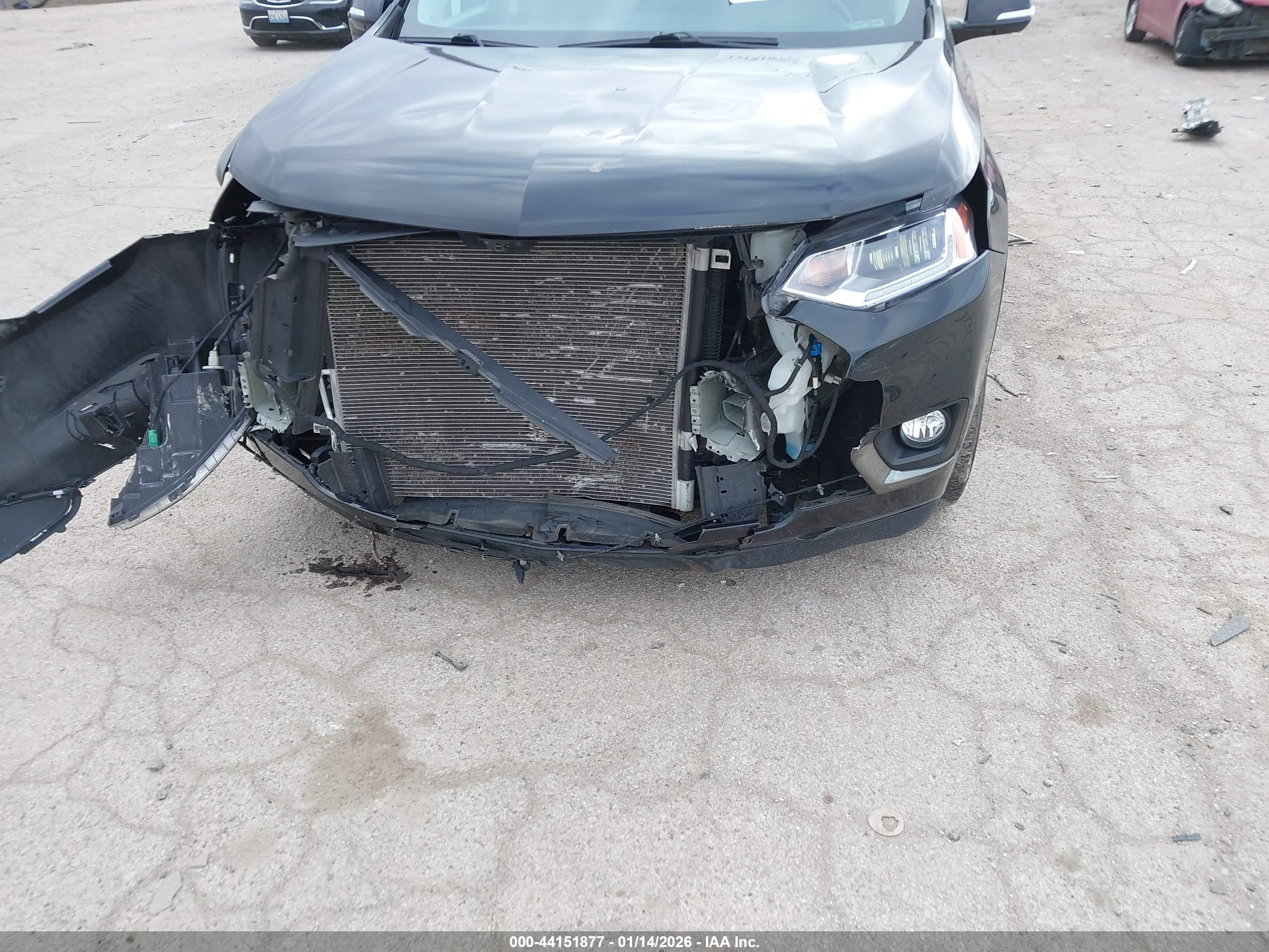 CHEVROLET TRAVERSE image 6