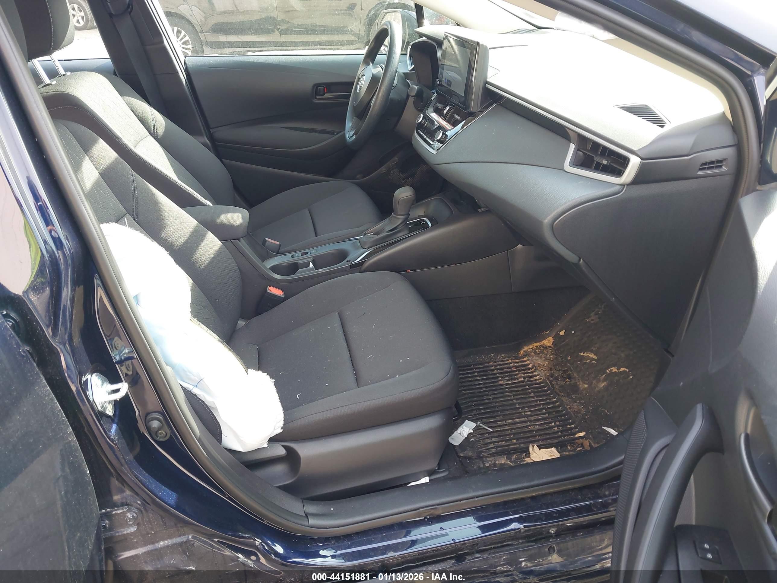 TOYOTA COROLLA image 5