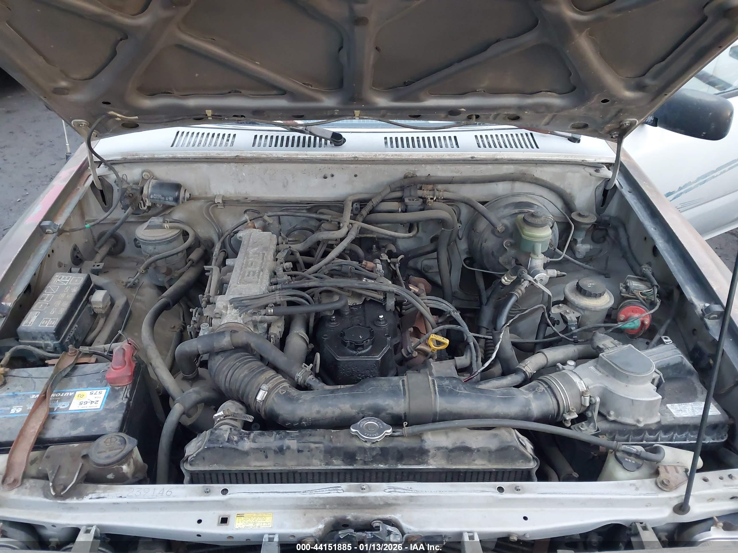 TOYOTA PICKUP image 10