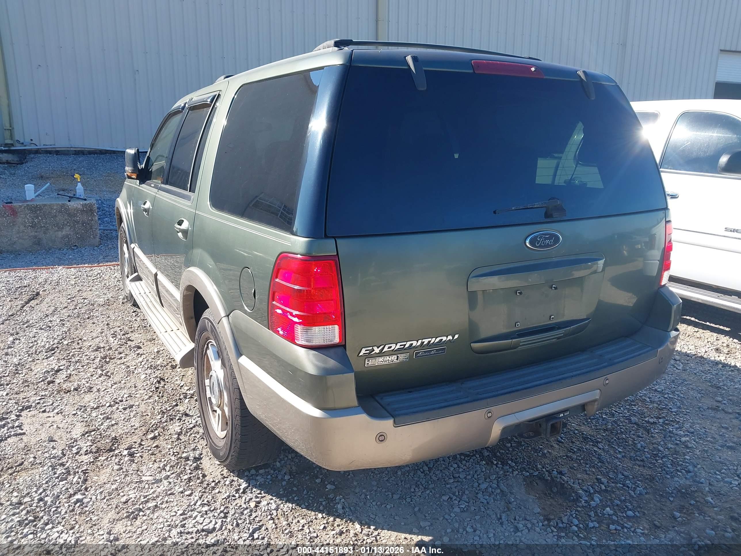 FORD EXPEDITION image 6